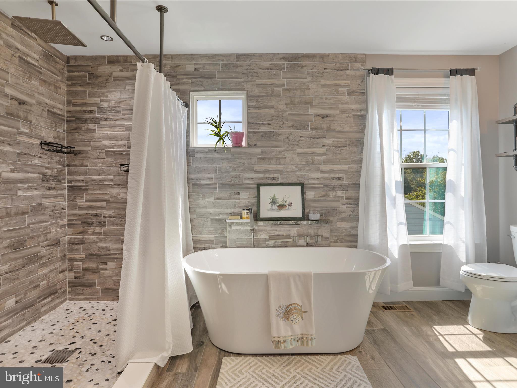 DEMORY FARM - Residential