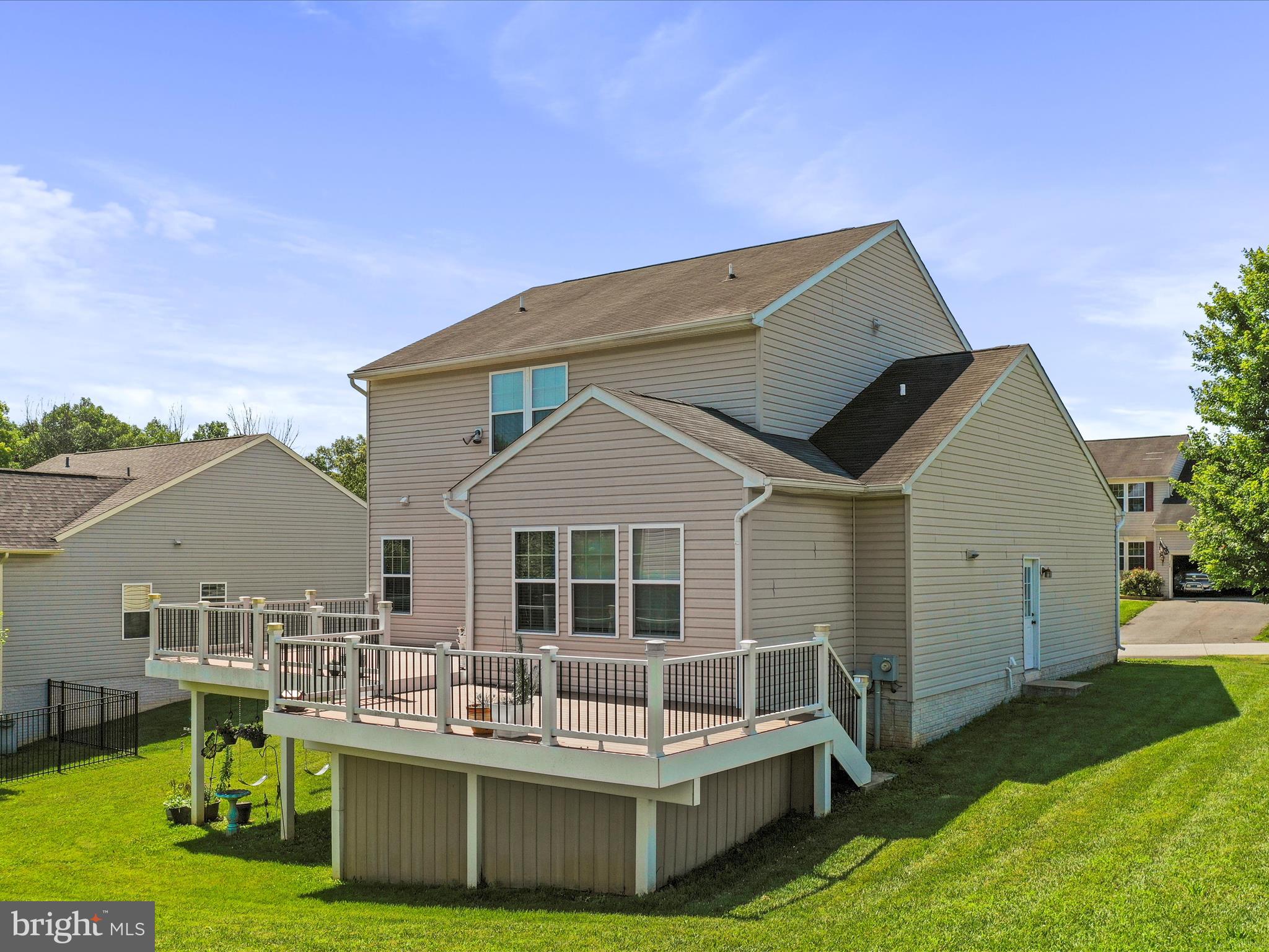 DEMORY FARM - Residential