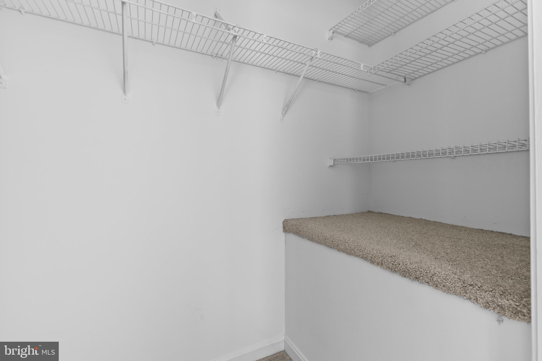 KINGS GRANT - Residential