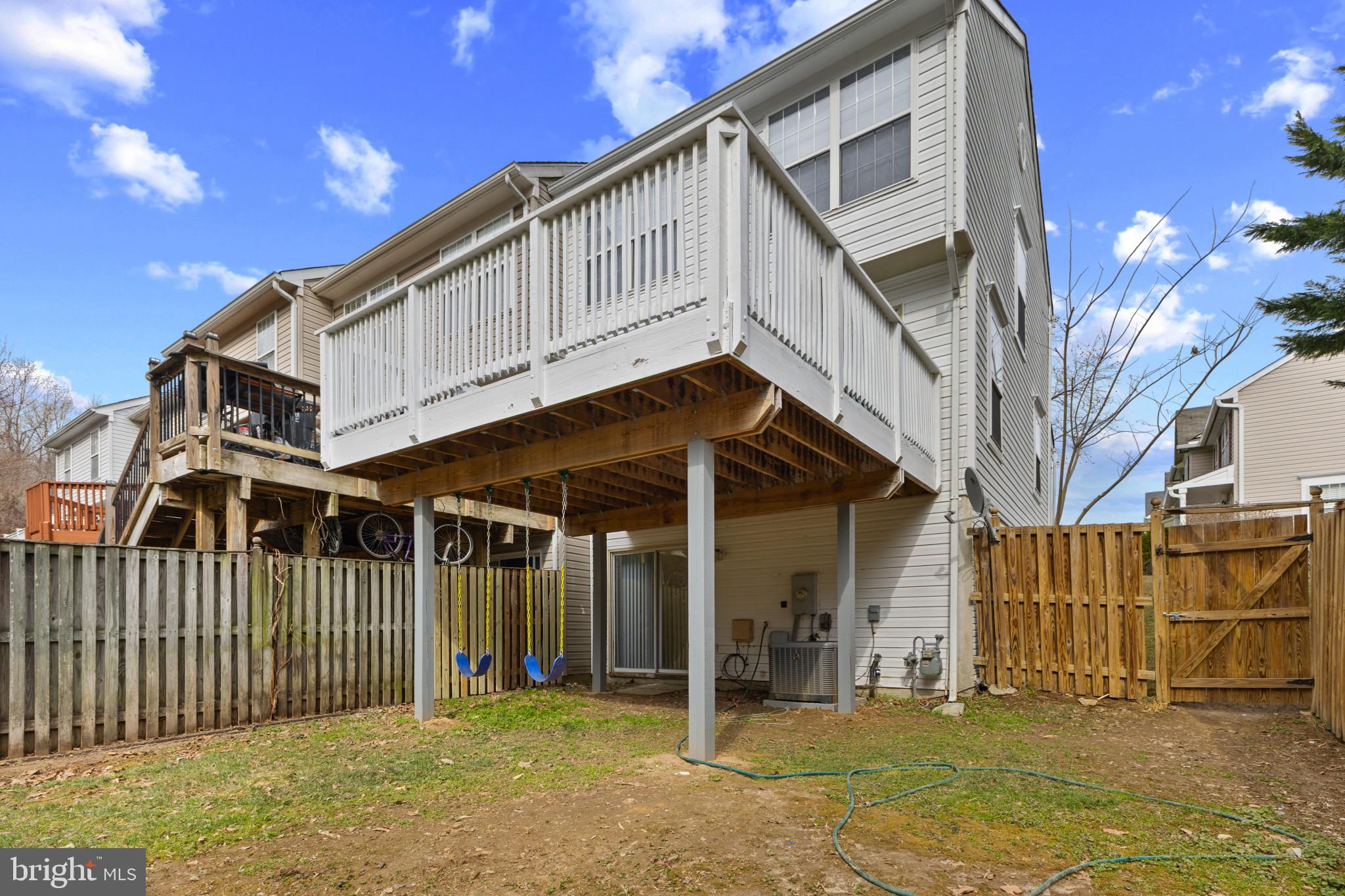 KINGS GRANT - Residential