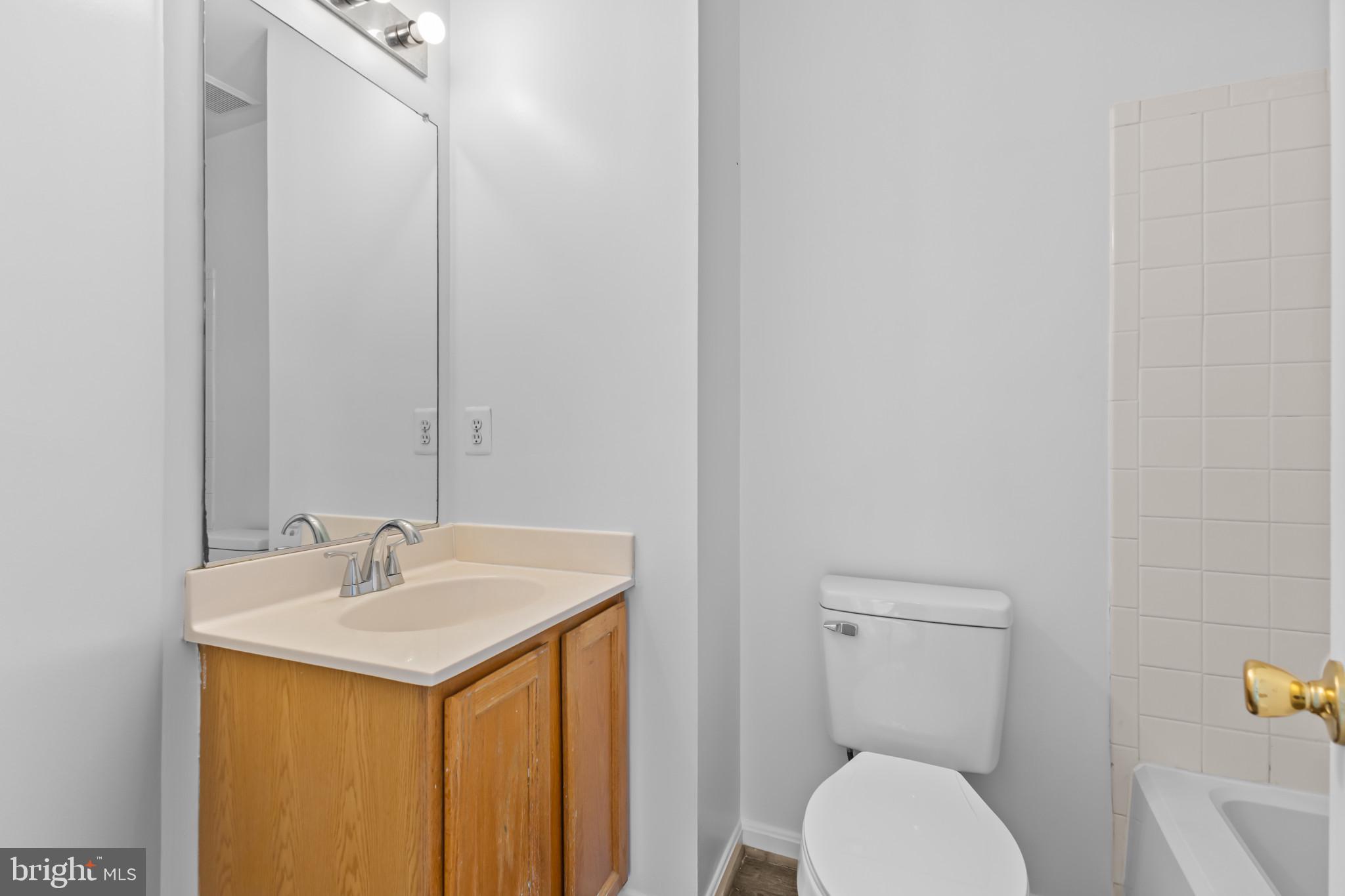 KINGS GRANT - Residential