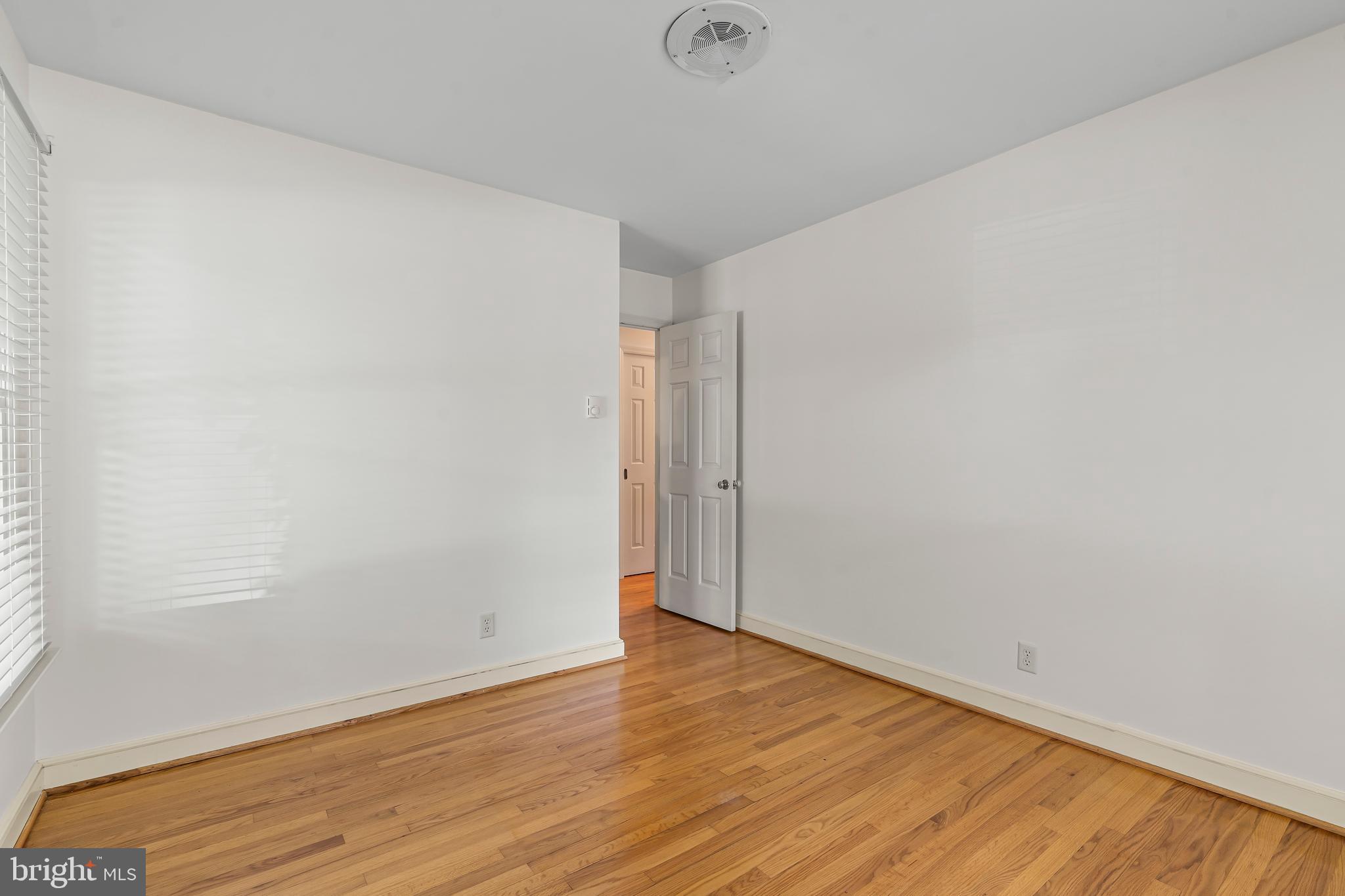 BRIGHTWOOD ACRES - Residential Lease