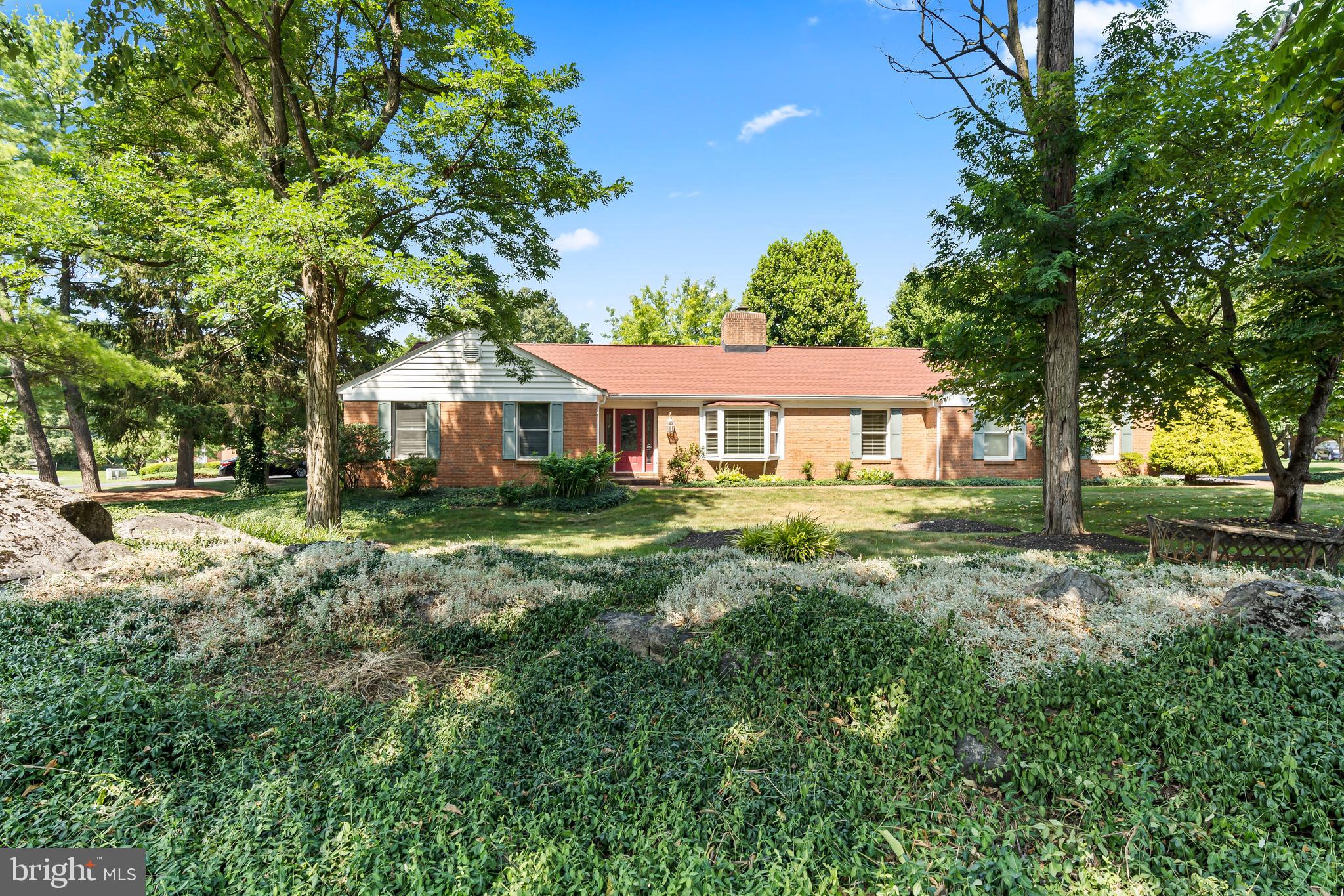 BRIGHTWOOD ACRES - Residential Lease