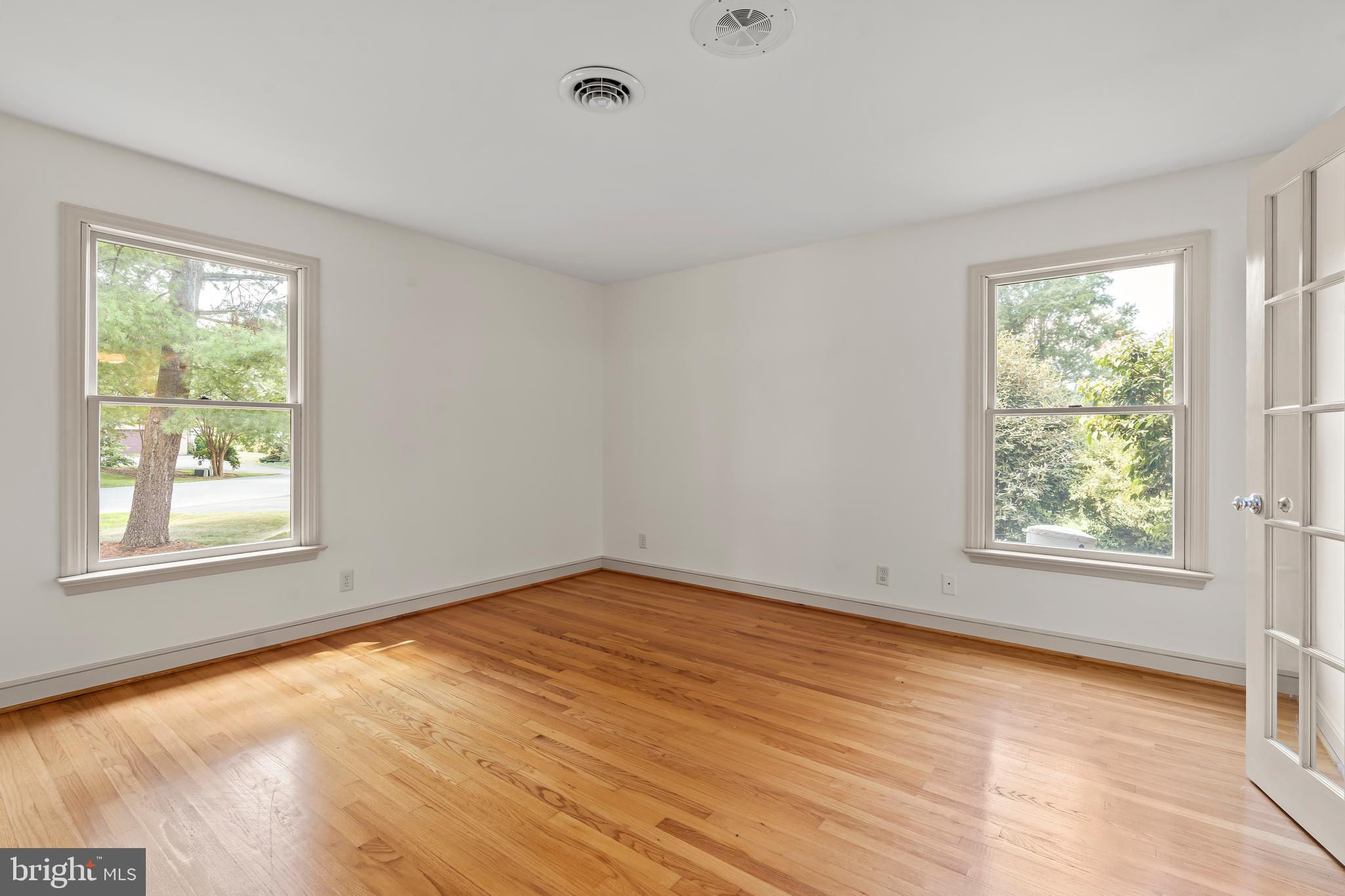 BRIGHTWOOD ACRES - Residential Lease