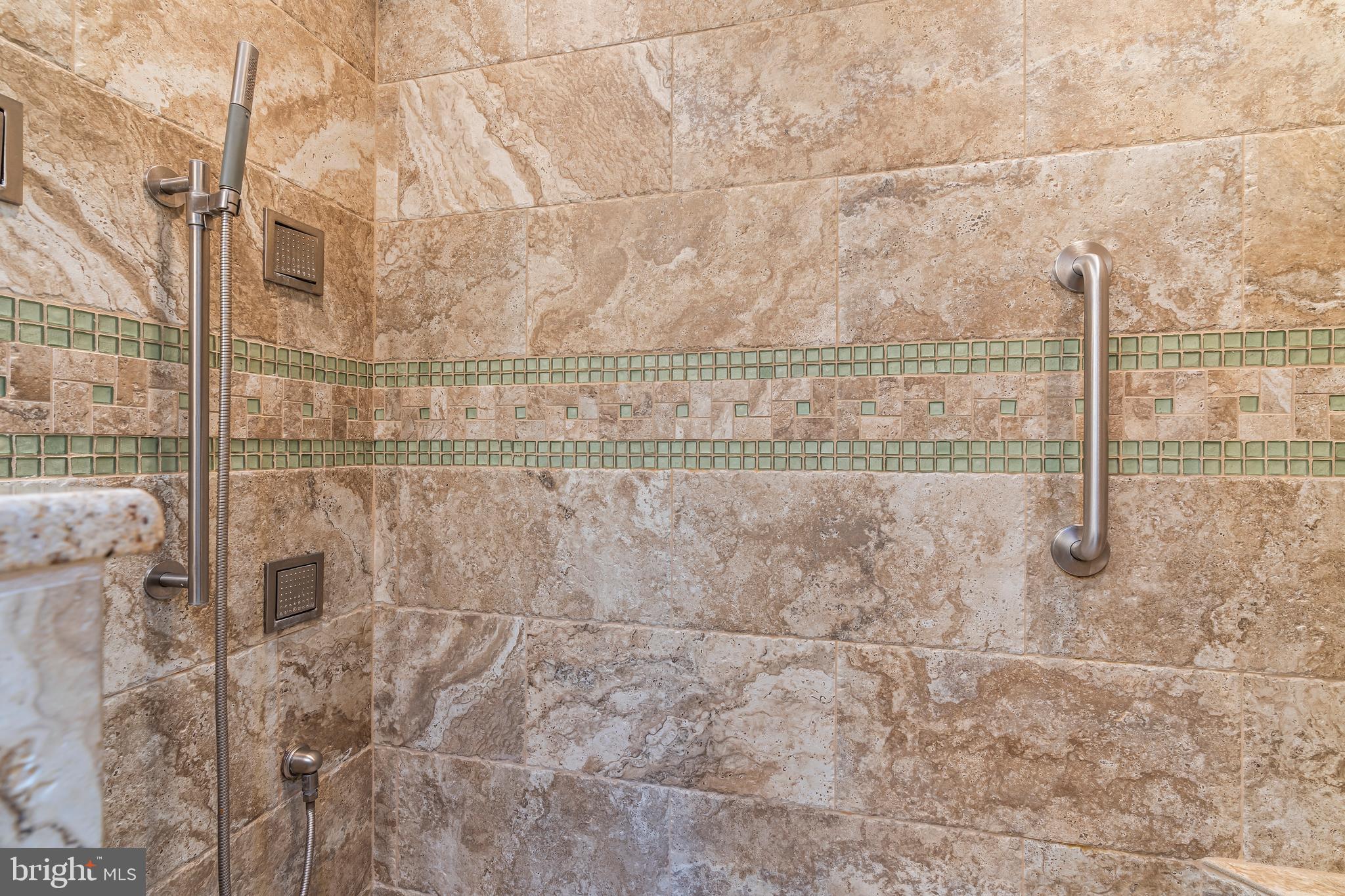 BRIGHTWOOD ACRES - Residential Lease