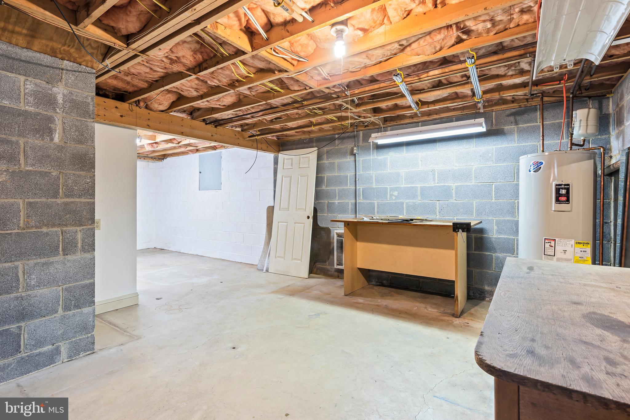 BRIGHTWOOD ACRES - Residential Lease