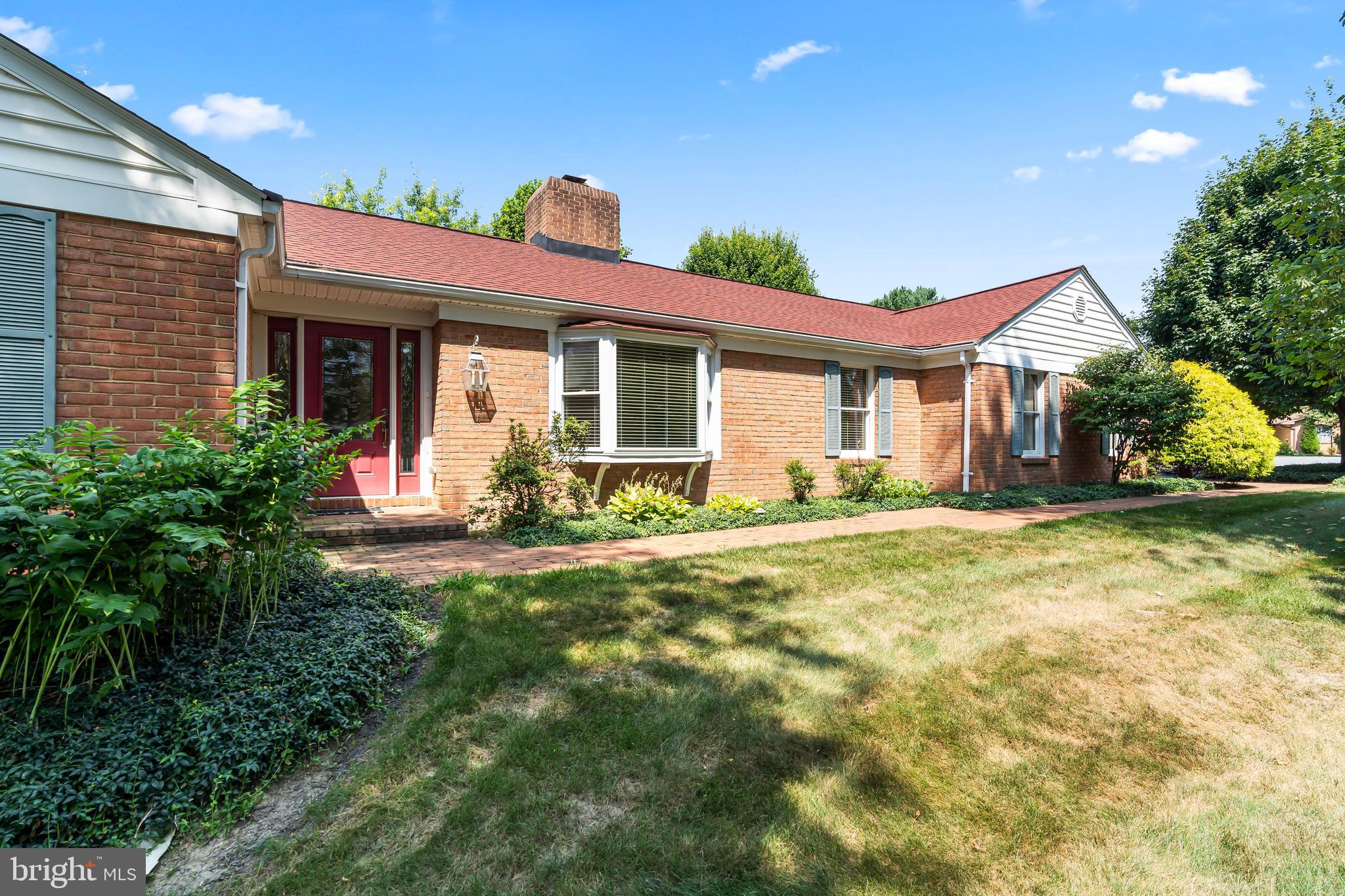 BRIGHTWOOD ACRES - Residential Lease