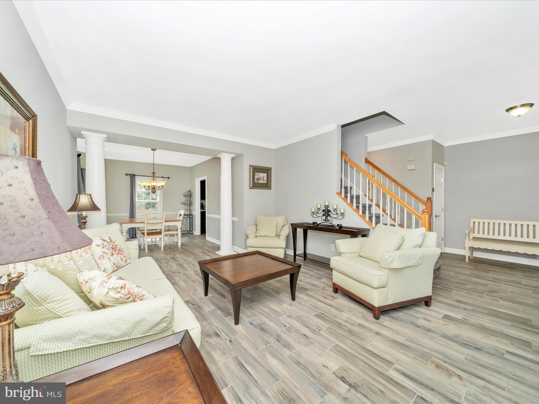 19025 SNOWBERRY COURT