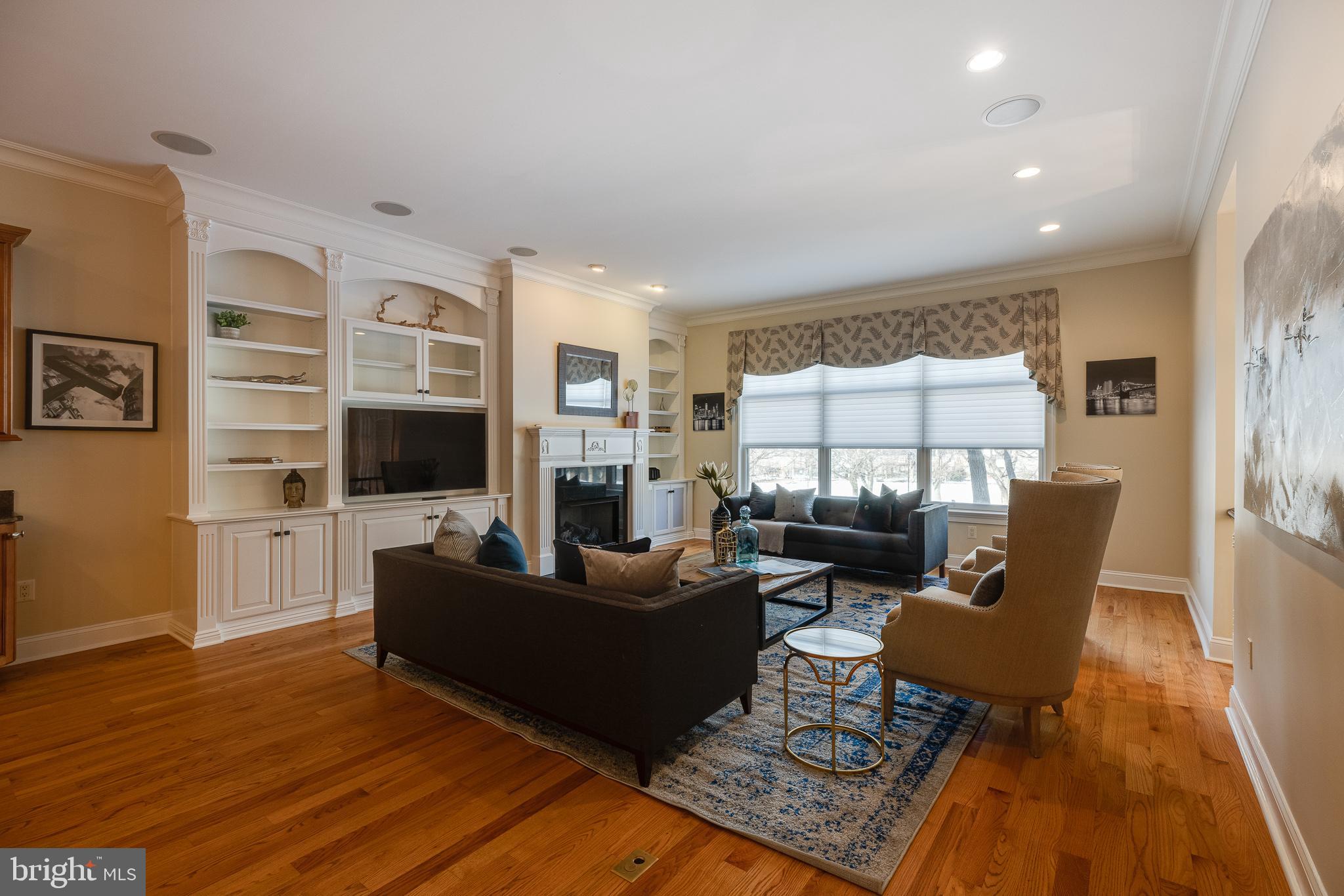 FITLER SQUARE - Residential