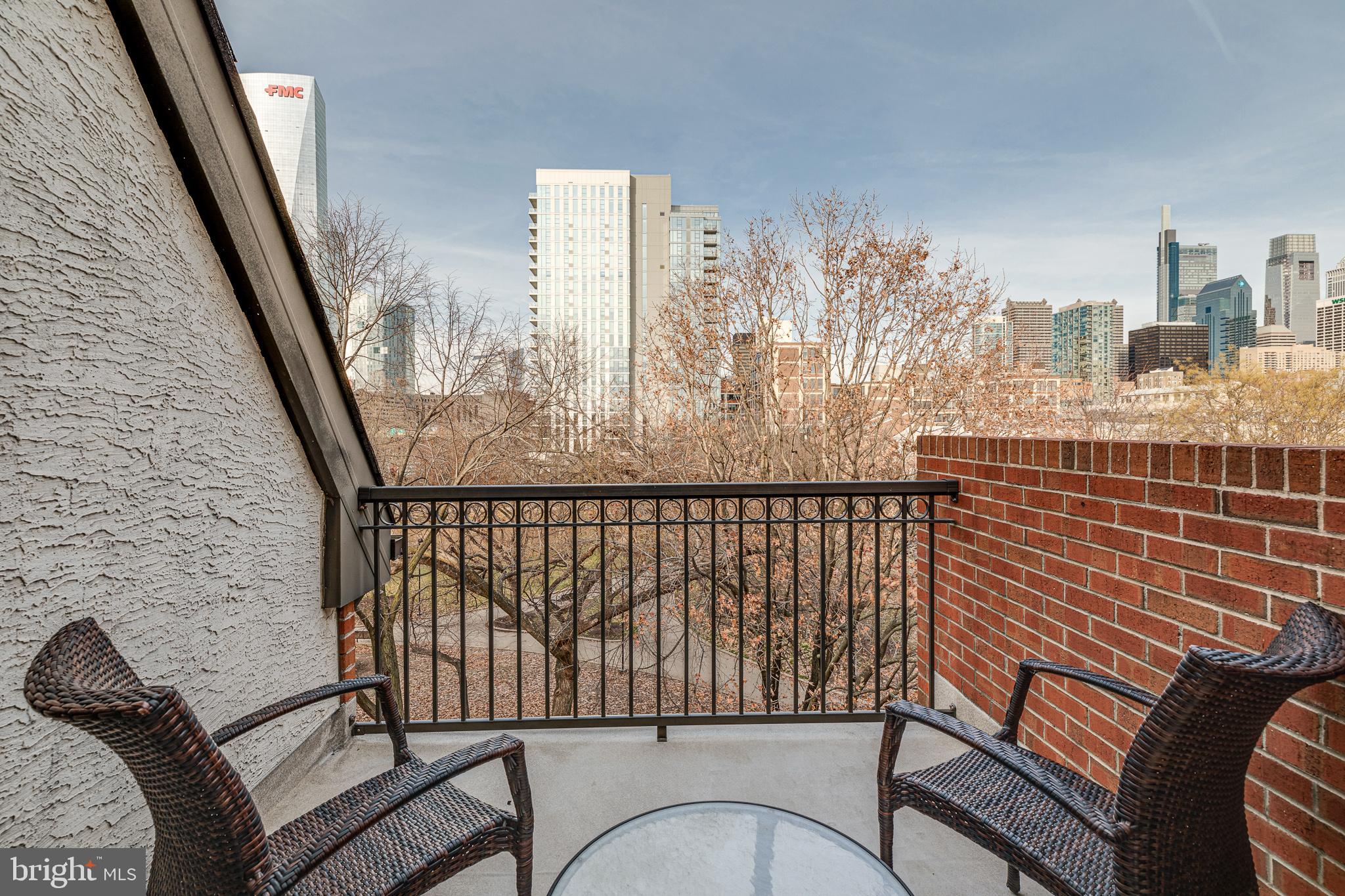 FITLER SQUARE - Residential