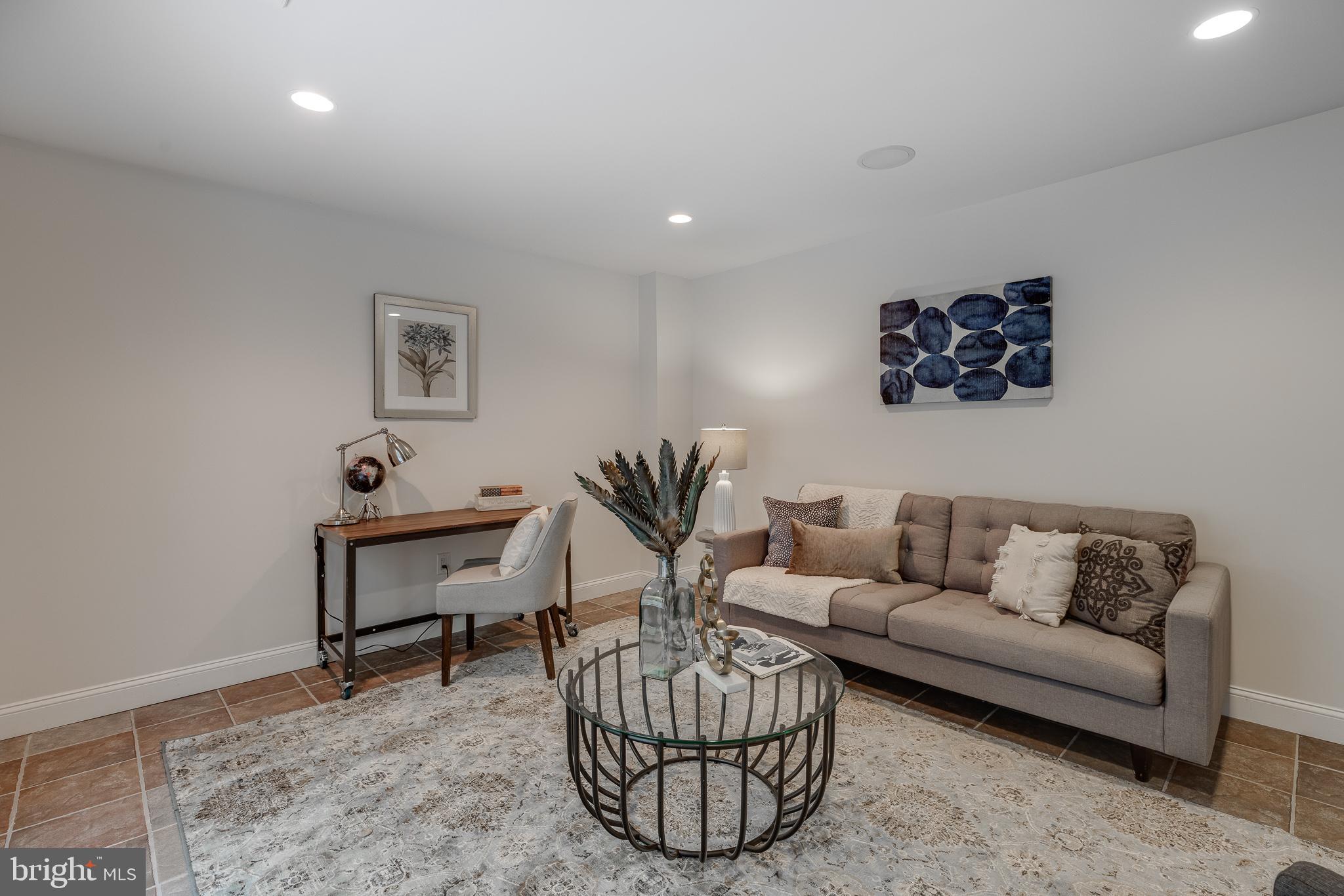 FITLER SQUARE - Residential