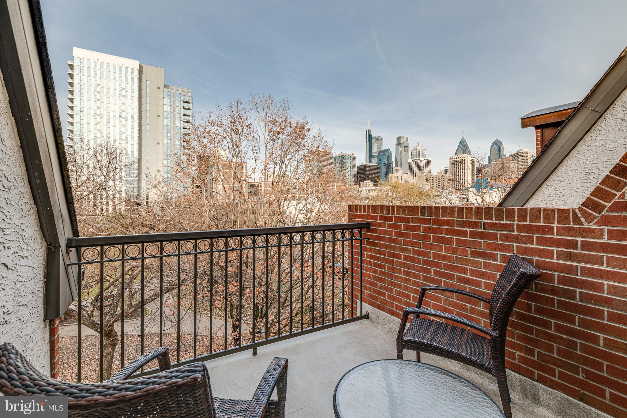 FITLER SQUARE - Residential