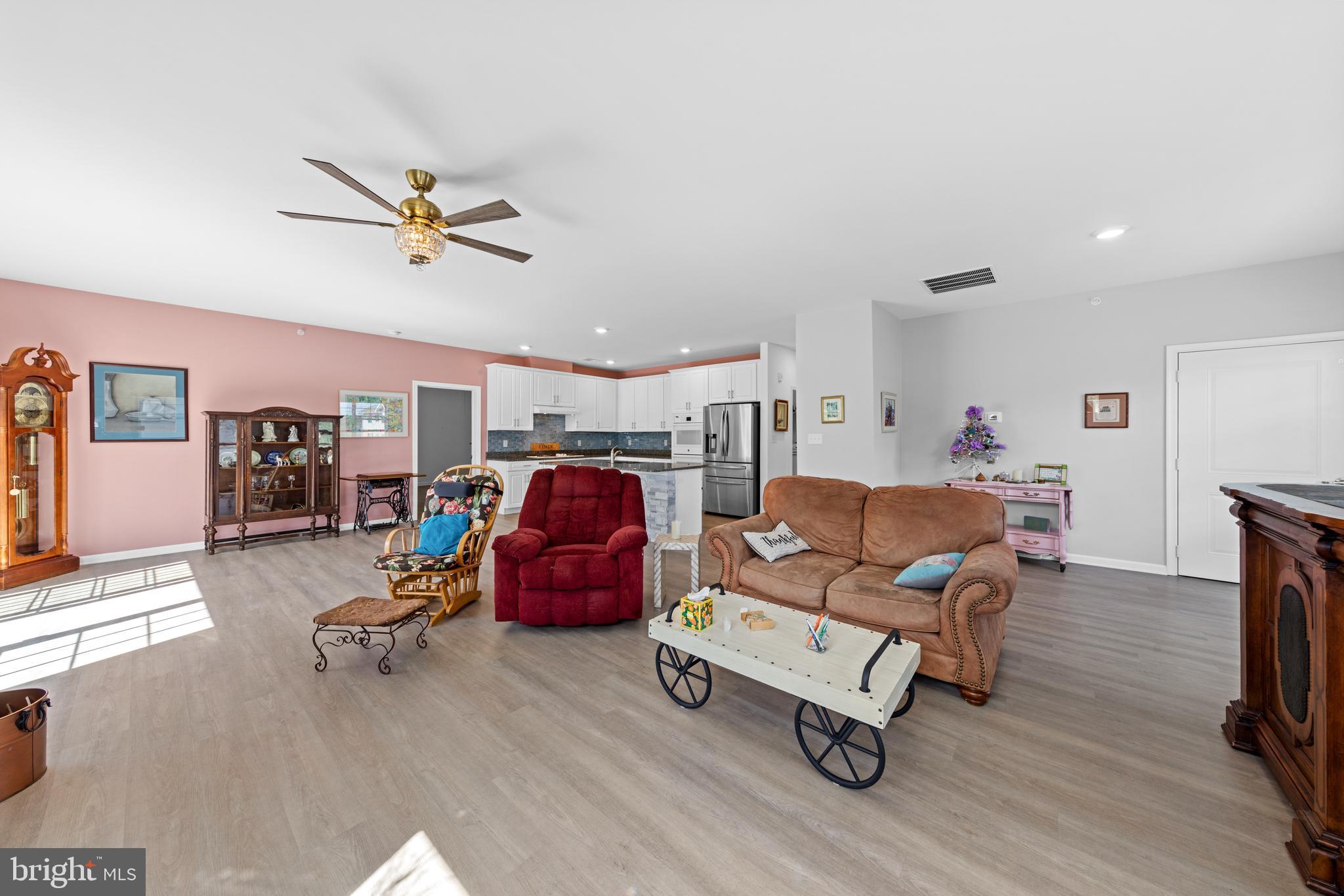 VINEYARDS AT NASSAU VALLEY - Residential