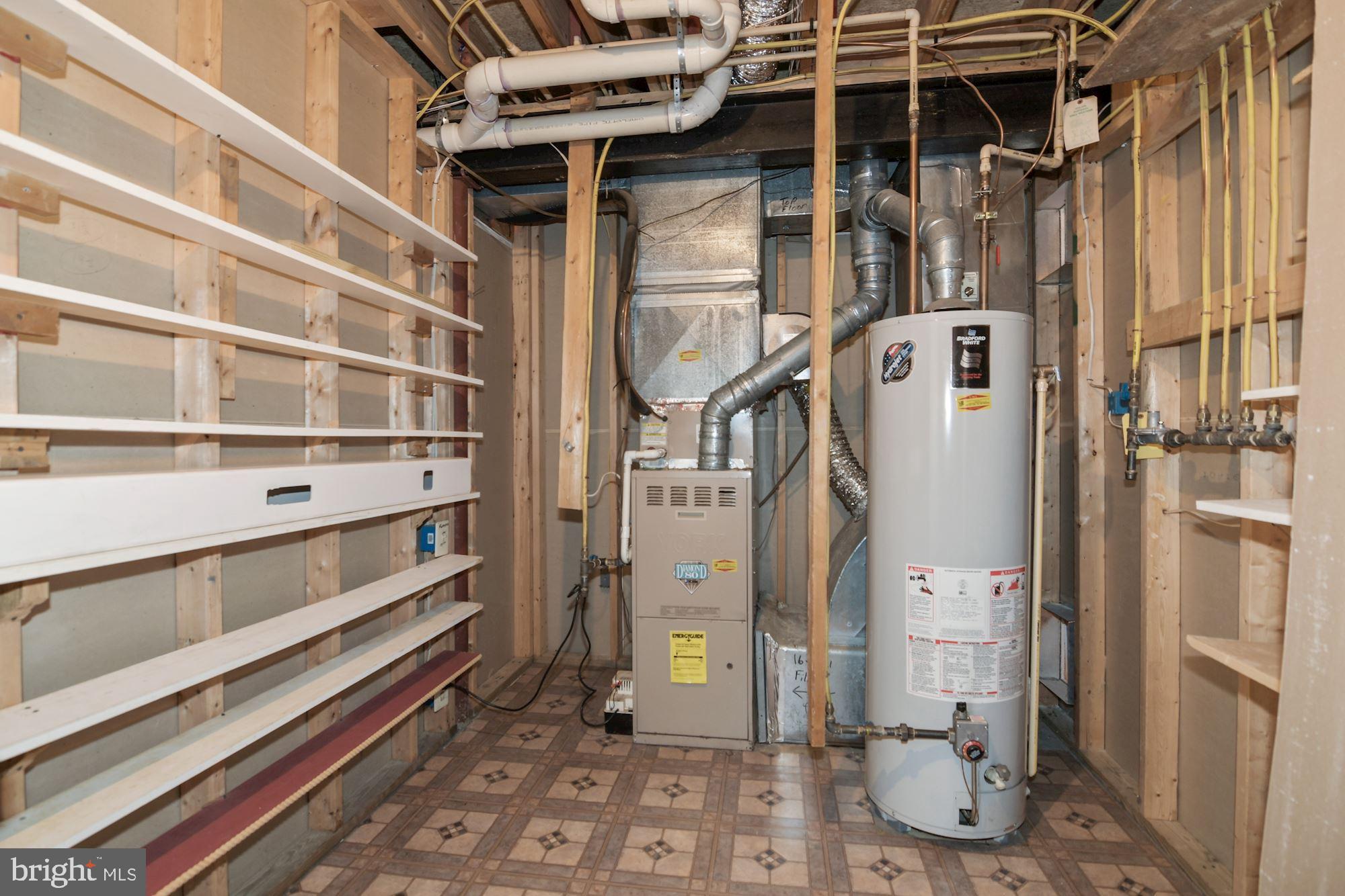 POTOMAC WOODS PLAT 1> - Residential