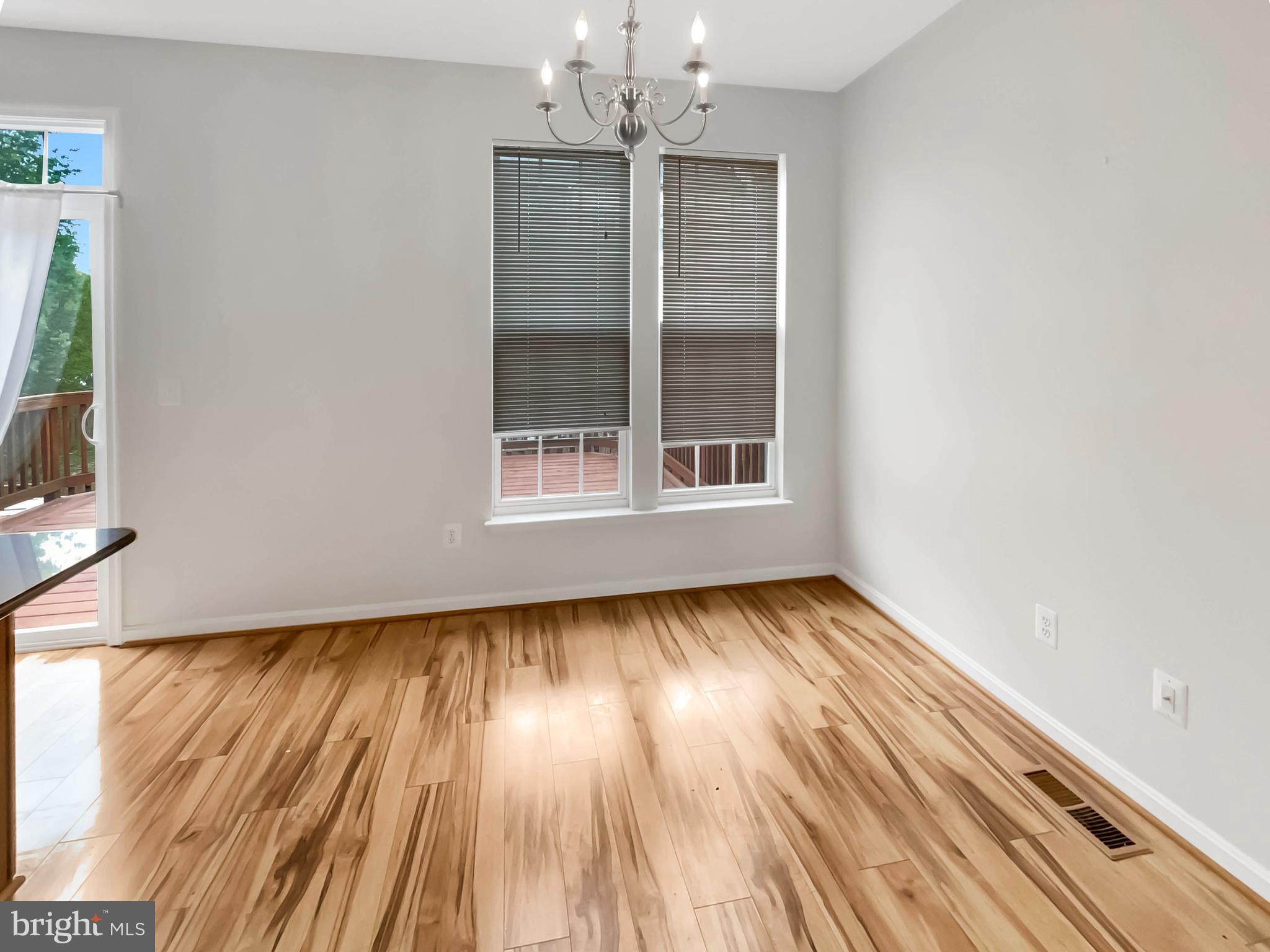 RIPPON LANDING - Residential