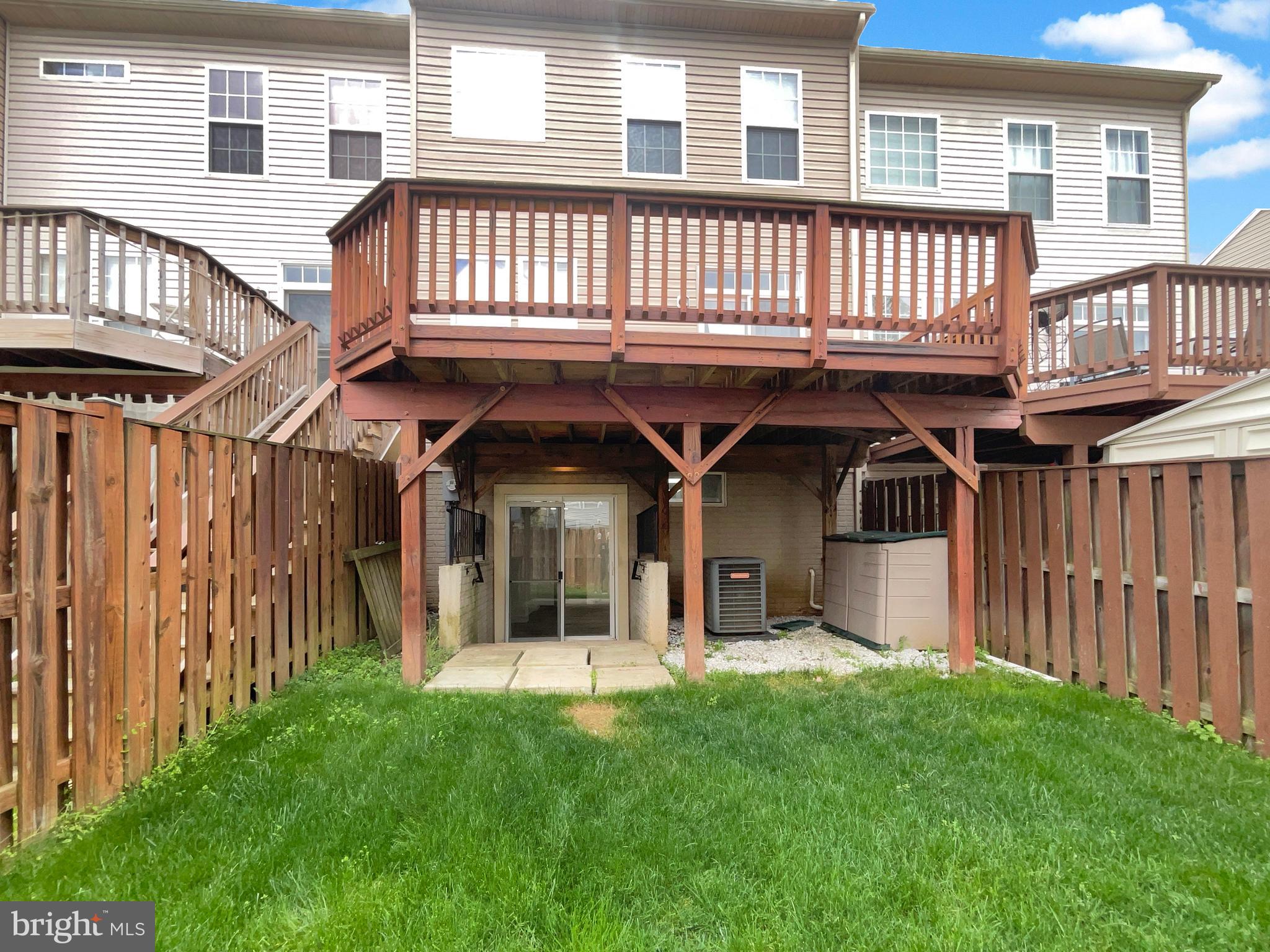 RIPPON LANDING - Residential