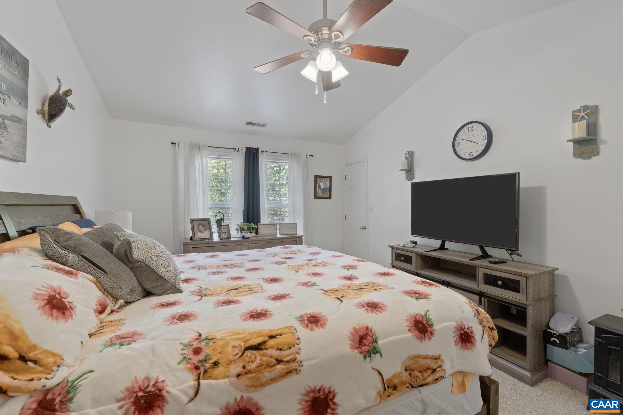 LAKE MONTICELLO - Residential