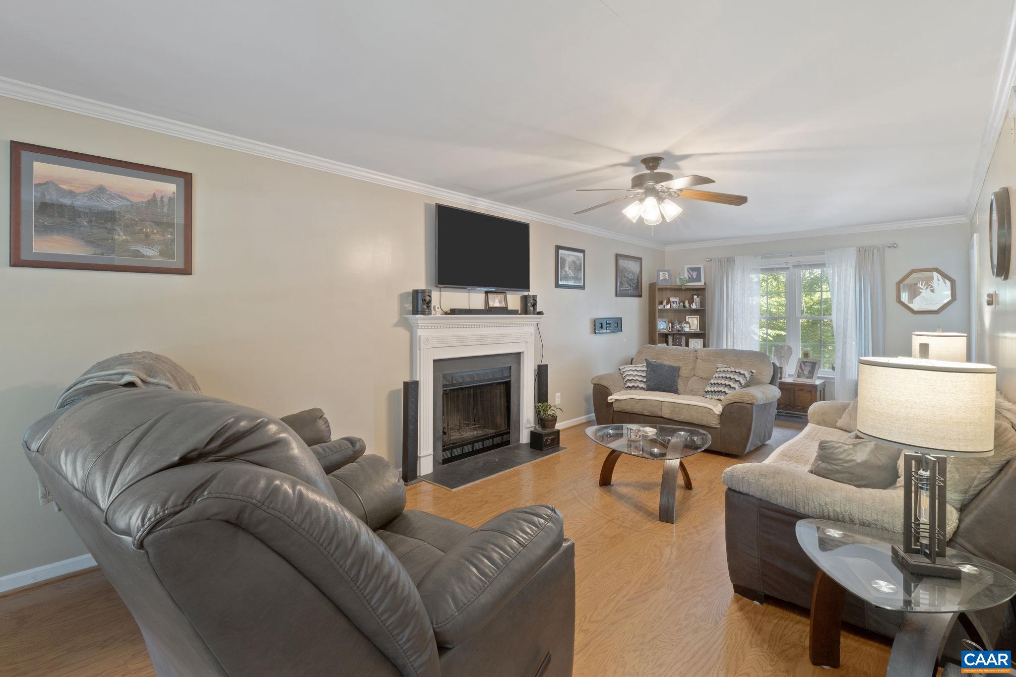 LAKE MONTICELLO - Residential