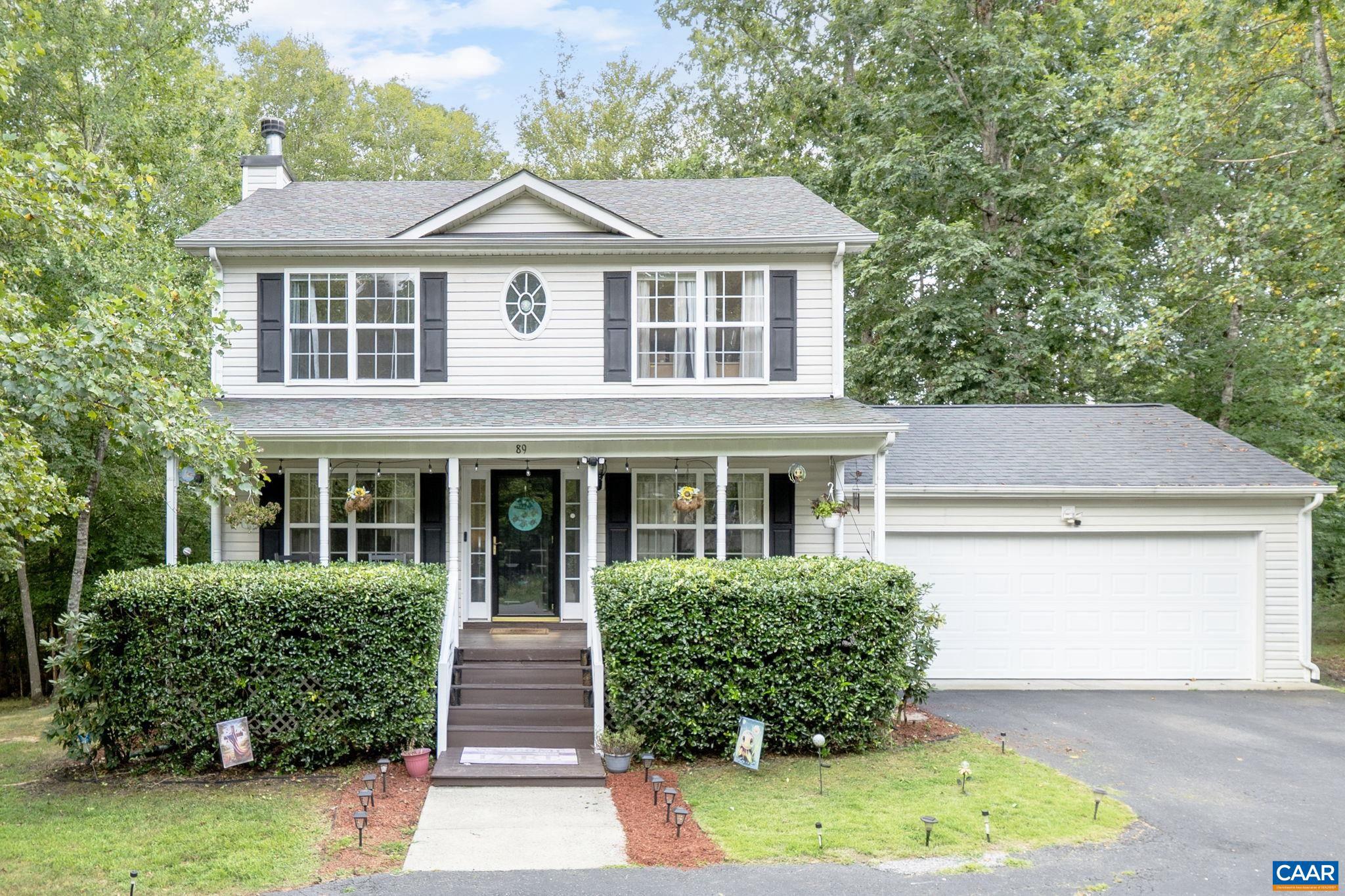 LAKE MONTICELLO - Residential