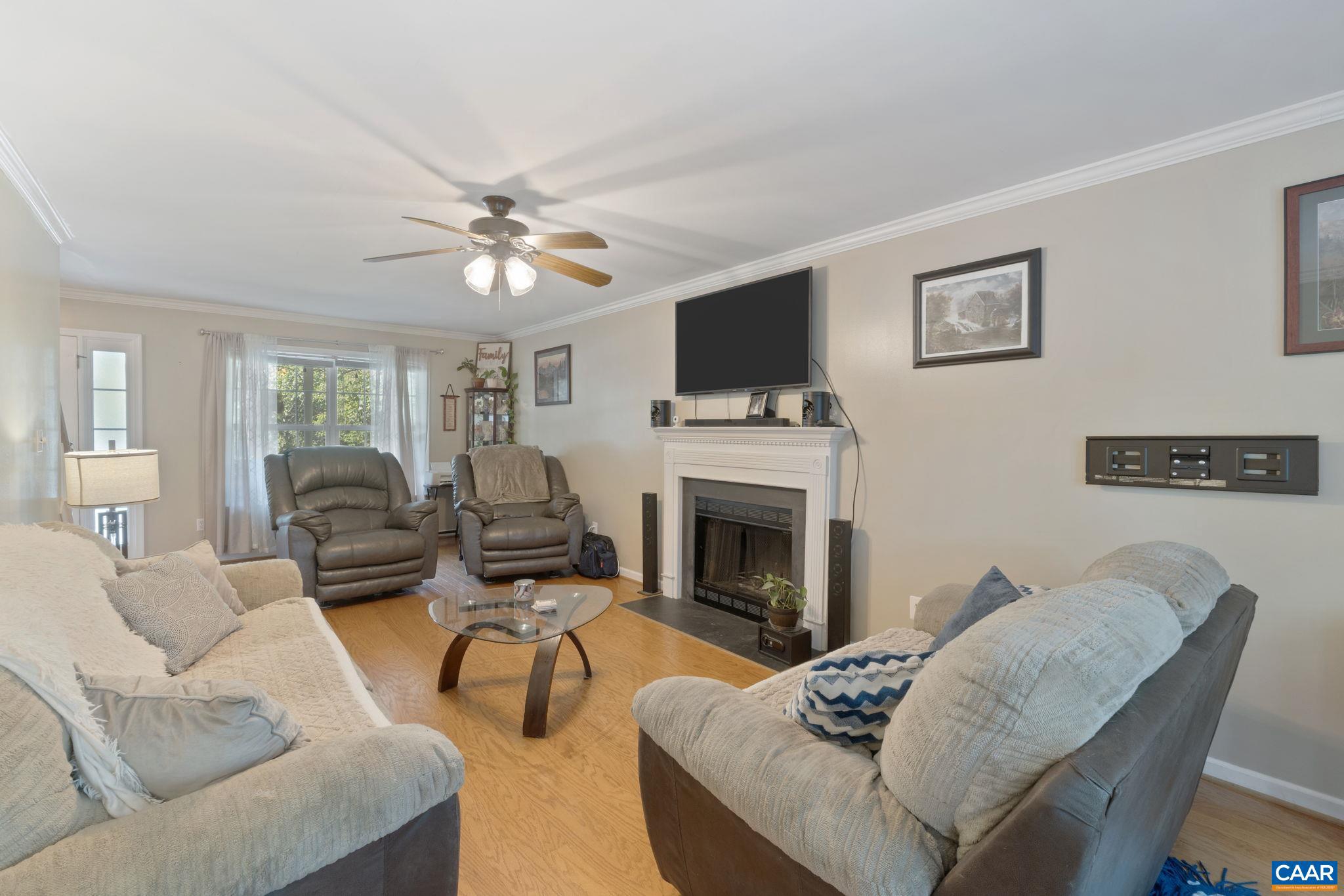 LAKE MONTICELLO - Residential