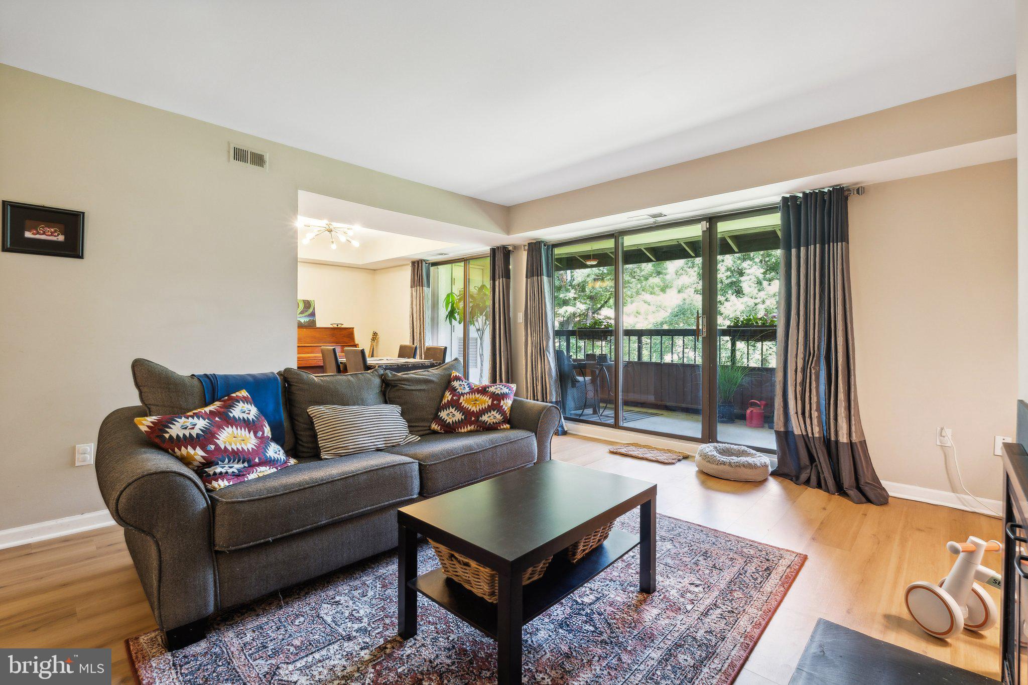 VILLAGE OF HARPERS CHOICE - Residential