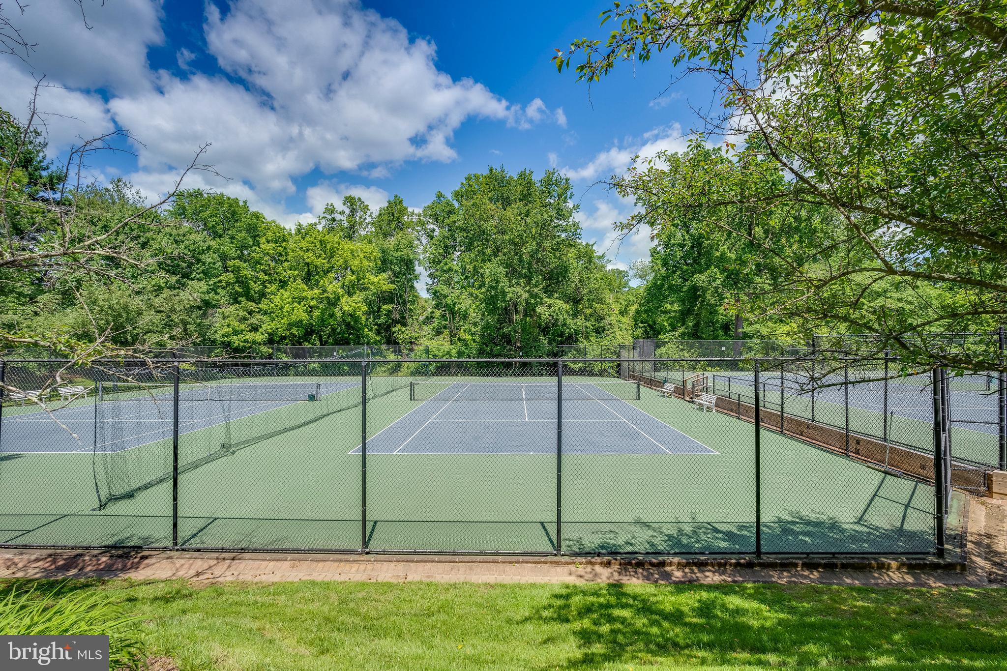 TIMBERLAWN - Residential