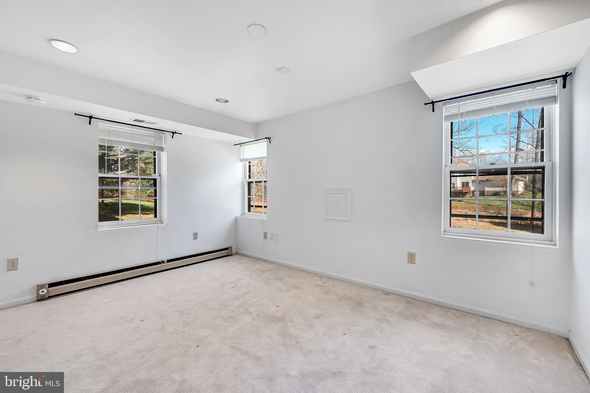 TIMBERLAWN - Residential