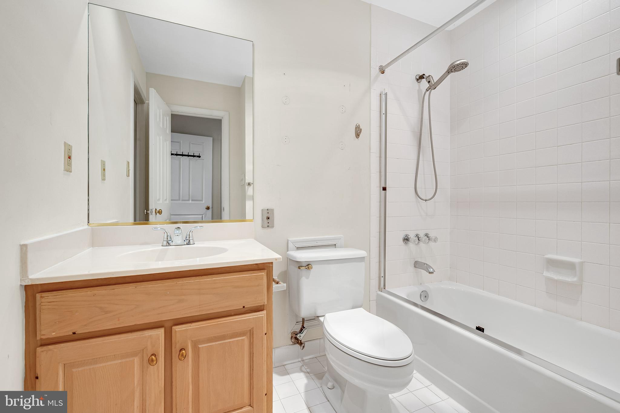 TIMBERLAWN - Residential