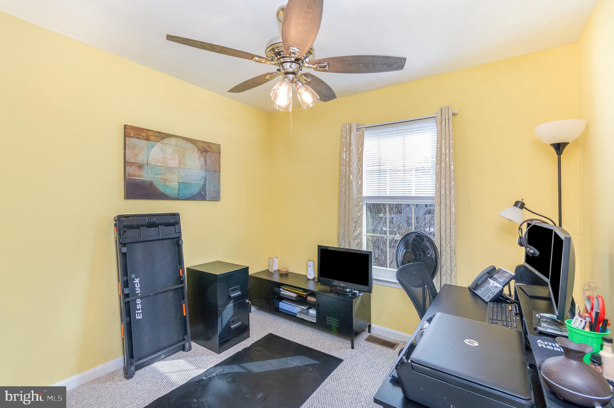 KENT SQUARE - Residential