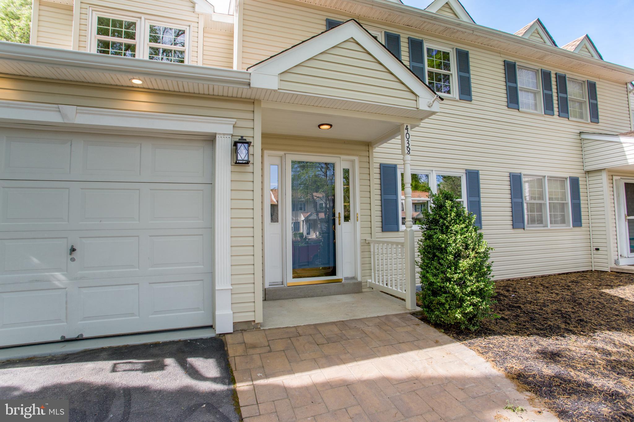 FIELDSTONE PLACE - Residential