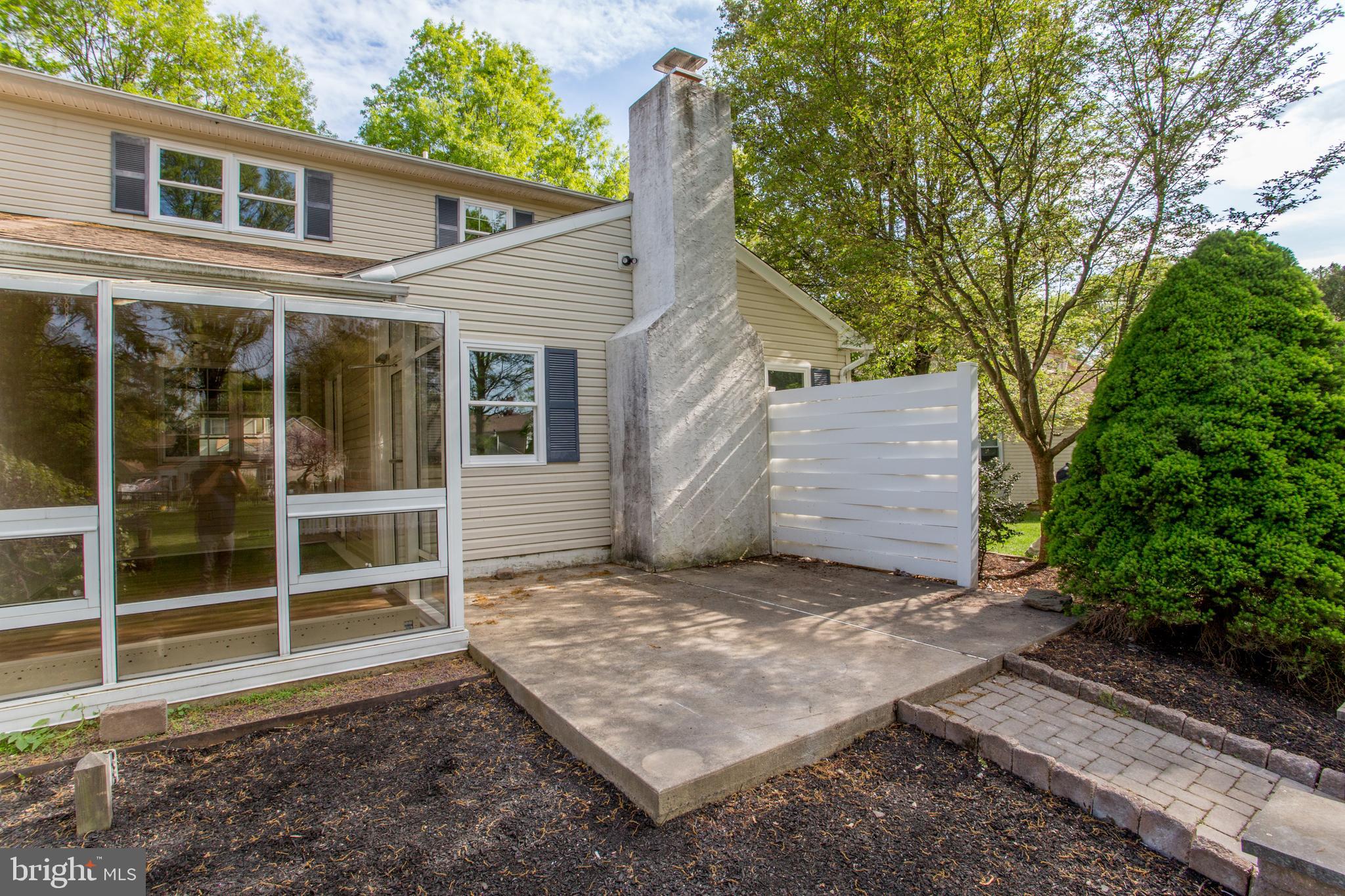 FIELDSTONE PLACE - Residential