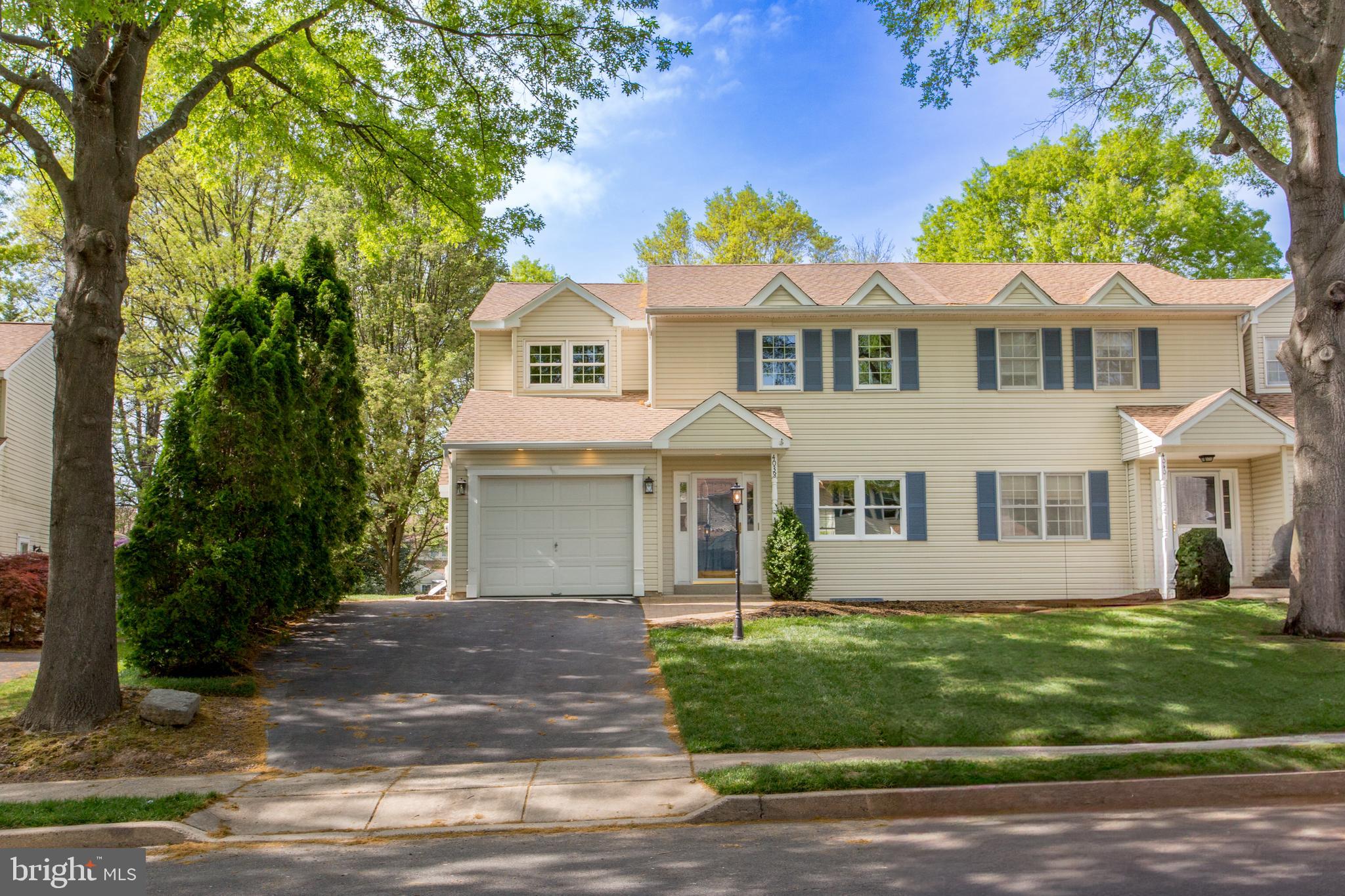 FIELDSTONE PLACE - Residential