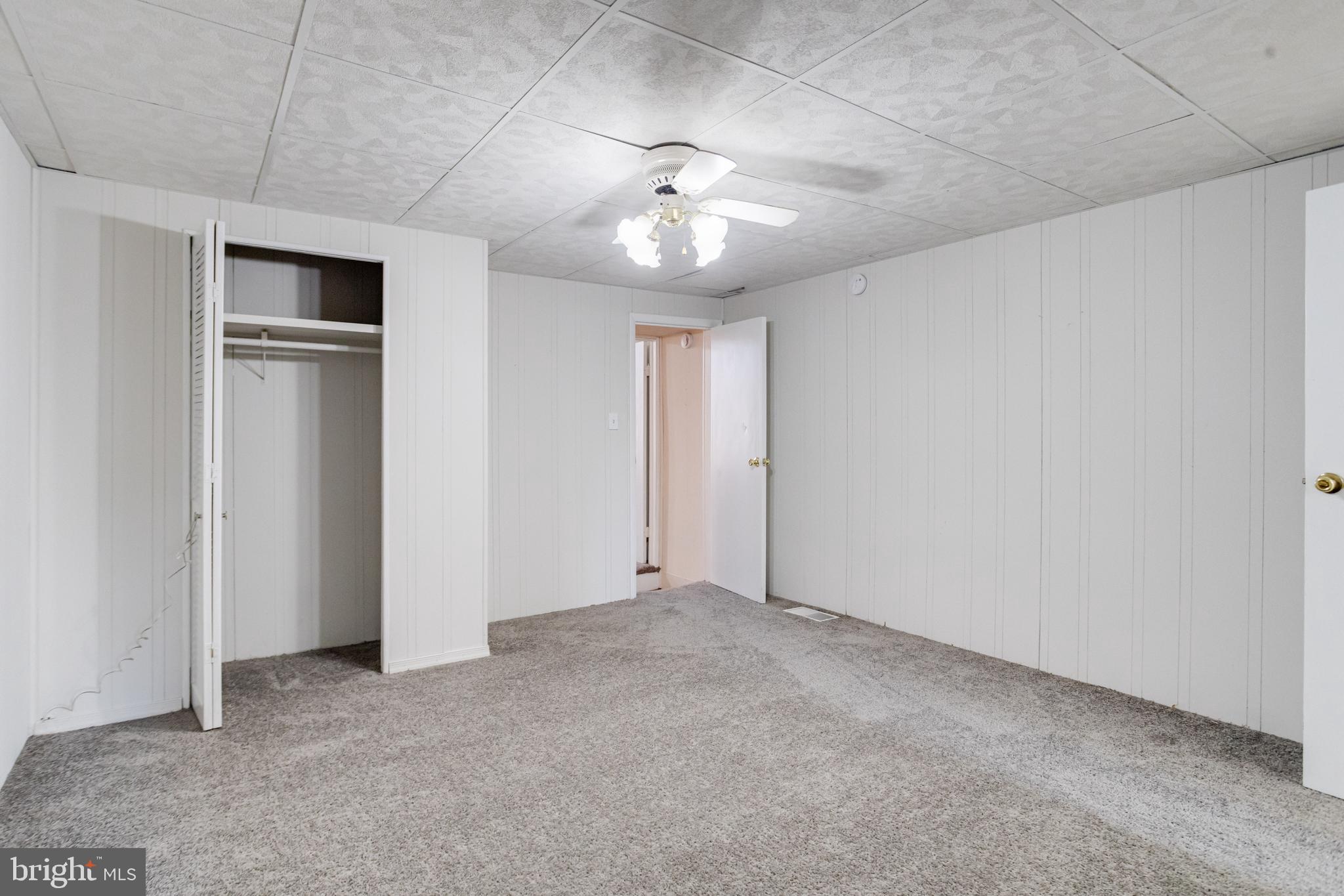 WASHINGTON VILLAGE - Residential