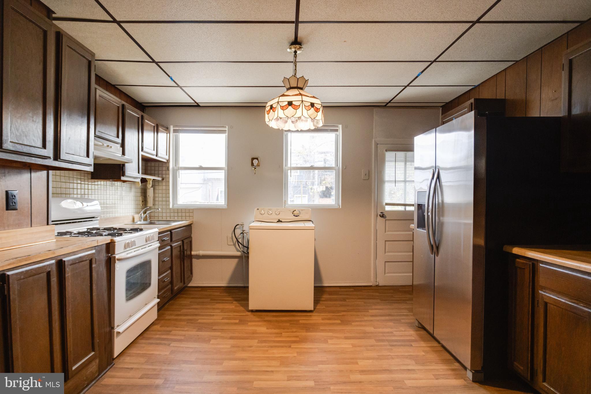 WASHINGTON VILLAGE - Residential