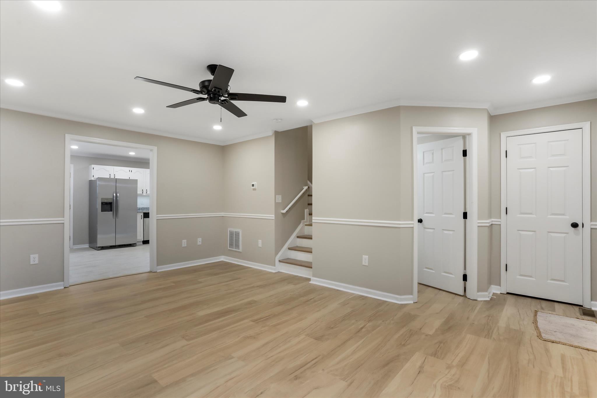 TABLER STATION MANOR - Residential