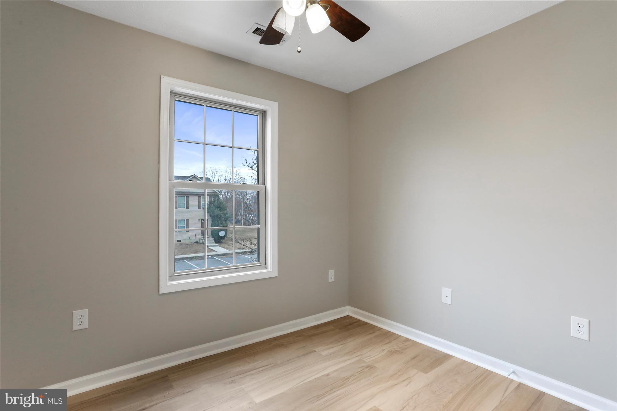 TABLER STATION MANOR - Residential