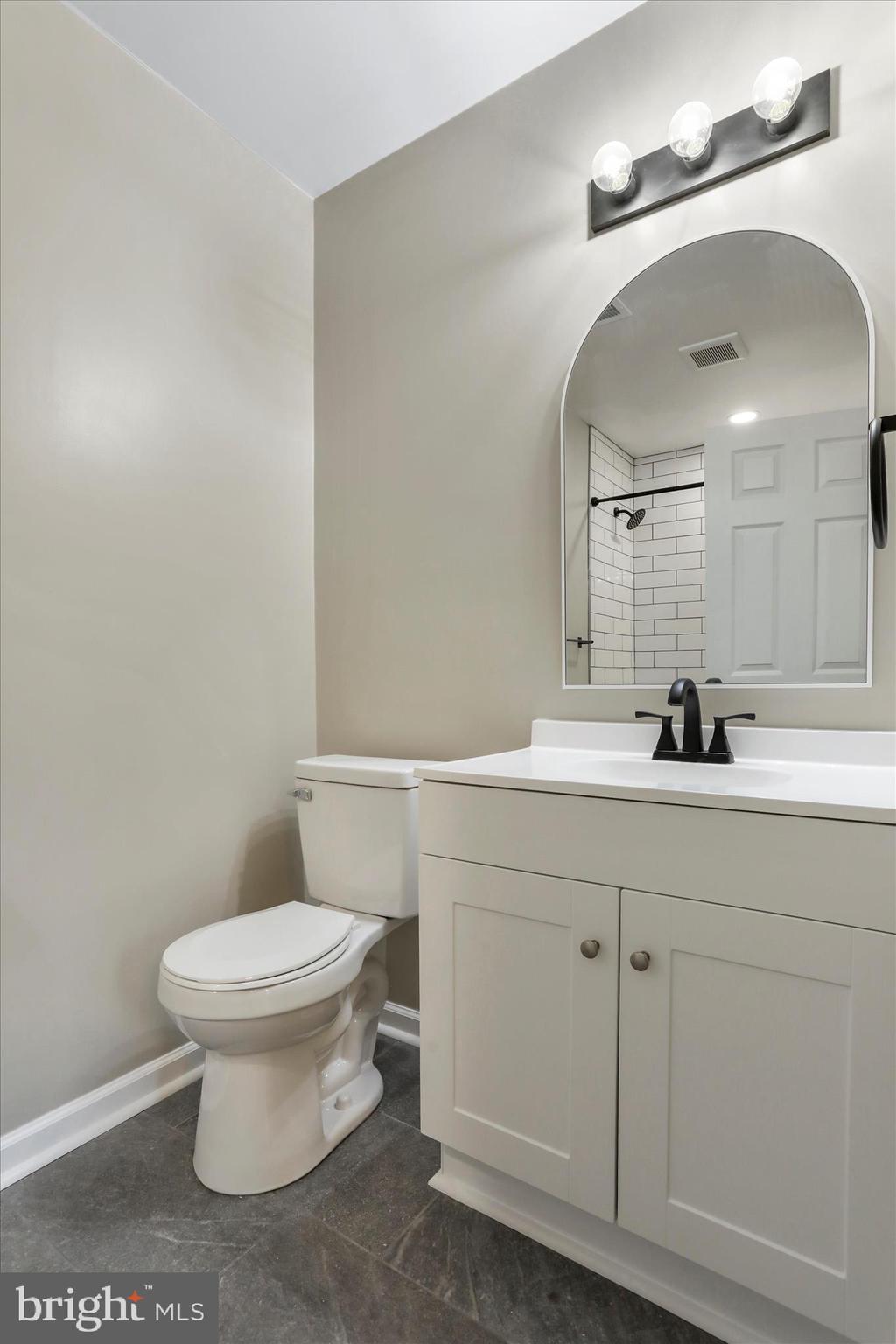 TABLER STATION MANOR - Residential