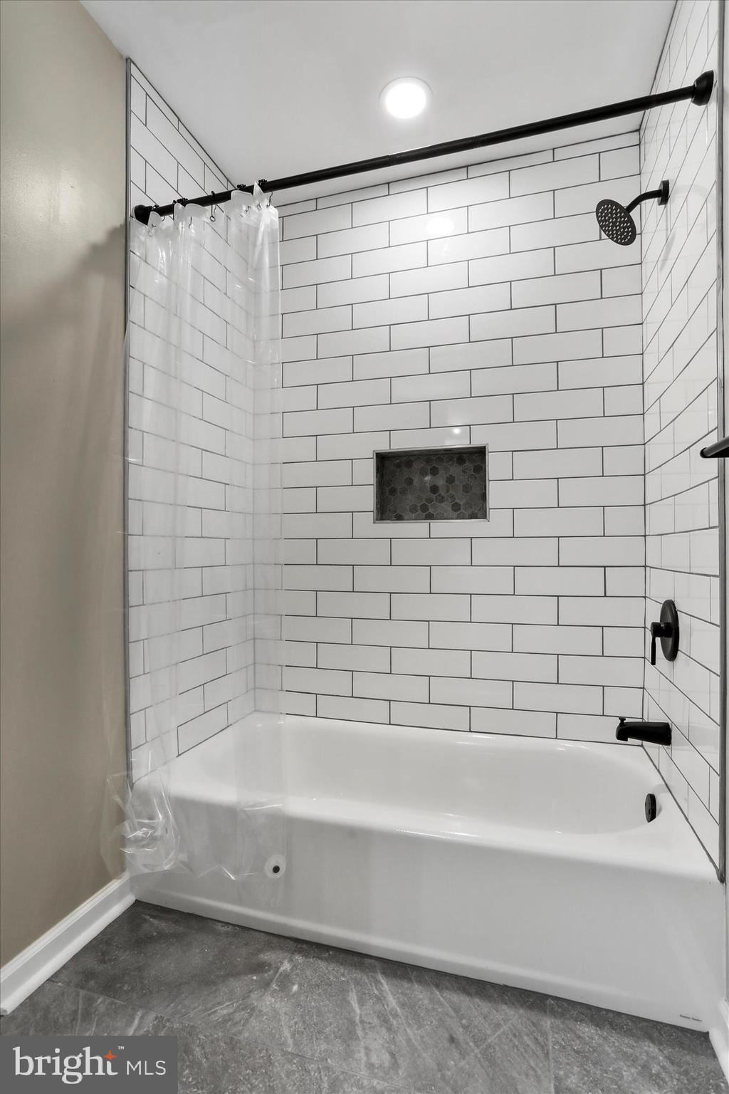 TABLER STATION MANOR - Residential