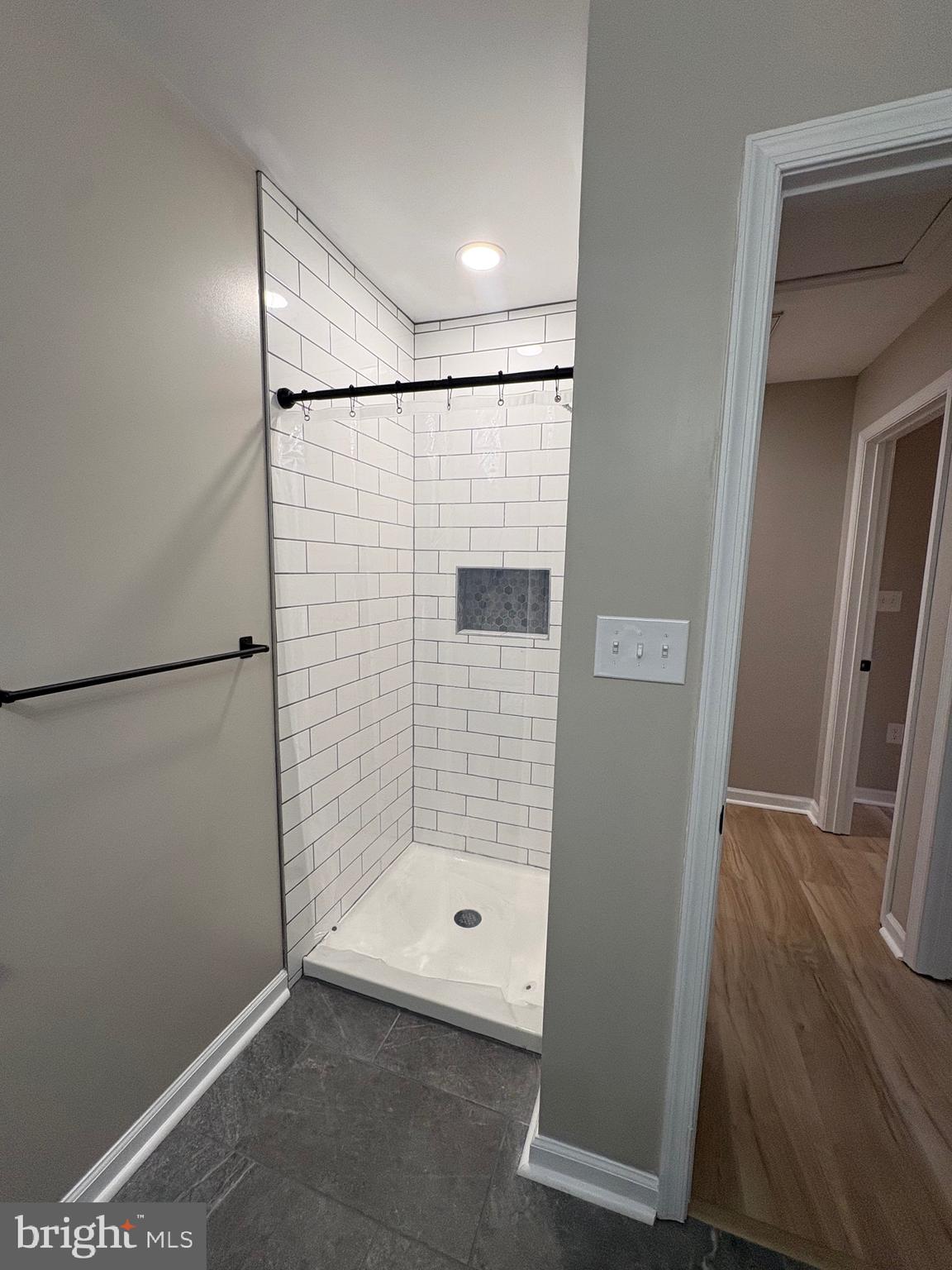 TABLER STATION MANOR - Residential