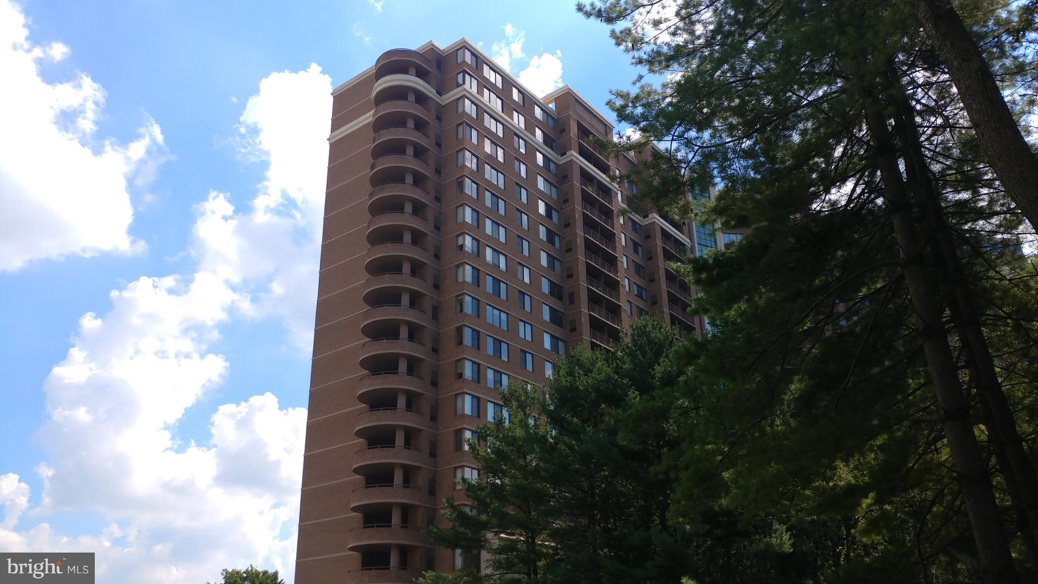 GROSVENOR PARK - Residential Lease