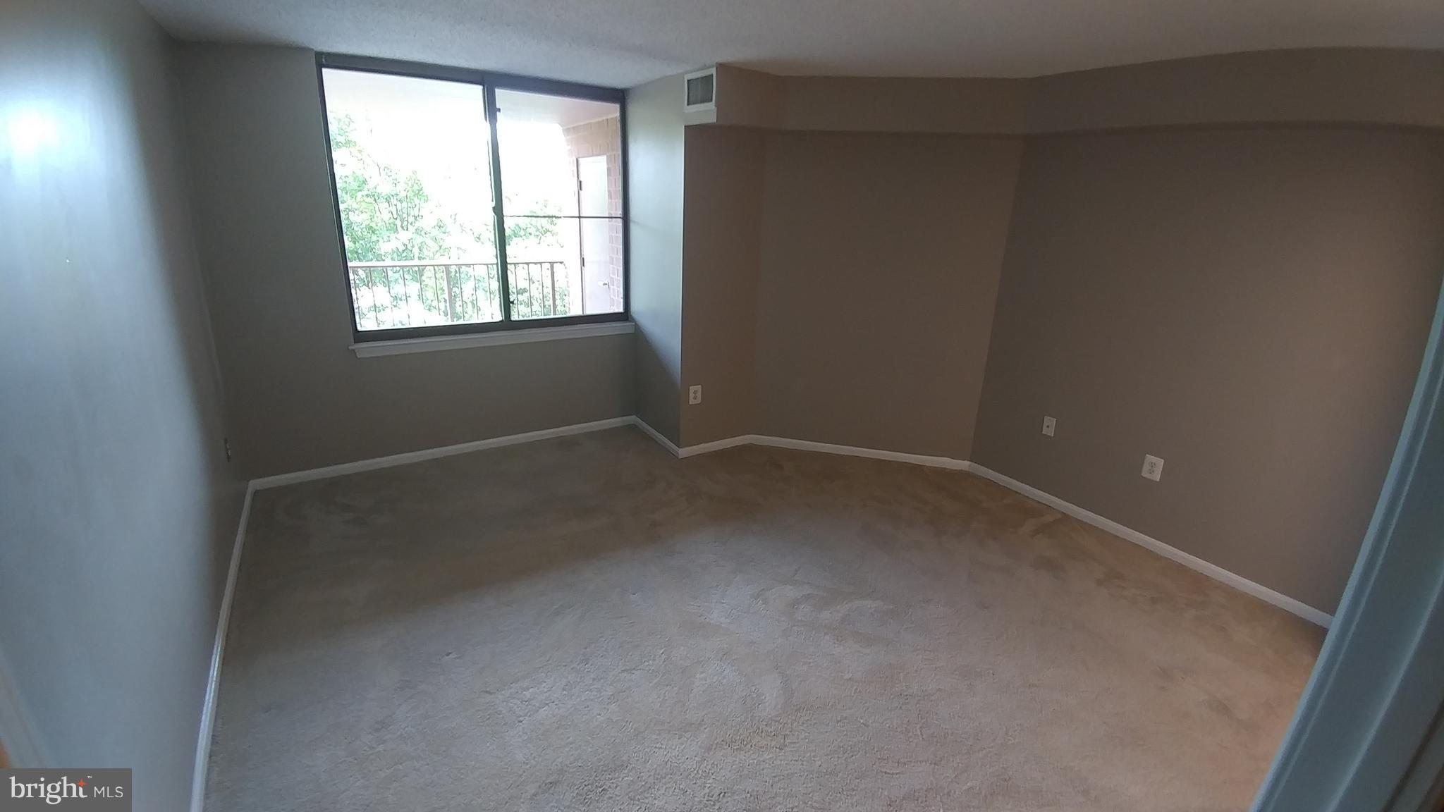 GROSVENOR PARK - Residential Lease