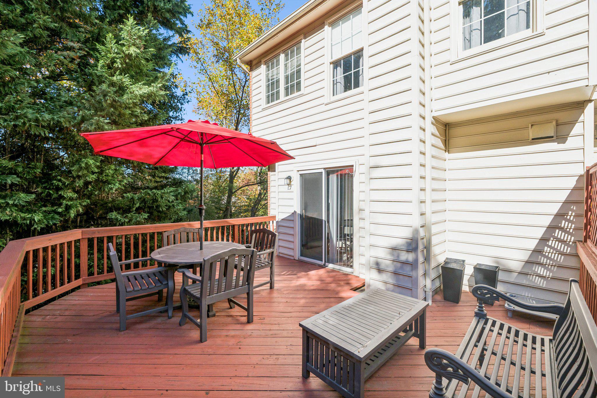 WHITLEY PARK CONDOMINIUM - Residential