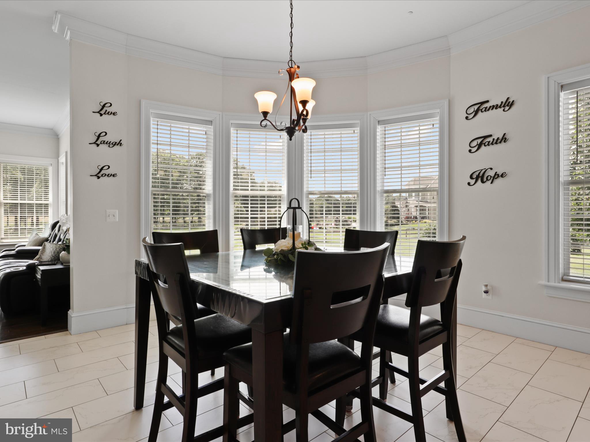 MASSADALE - Residential