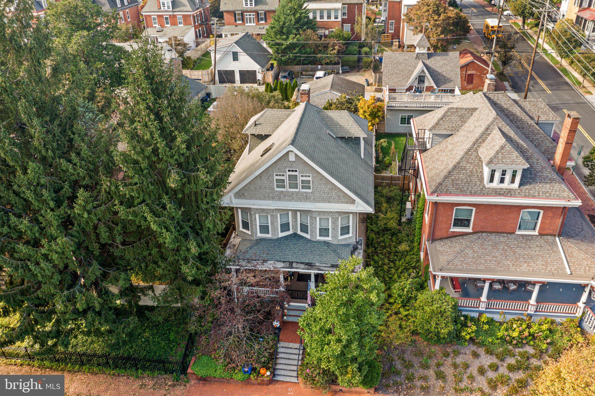 403 DEAN STREET