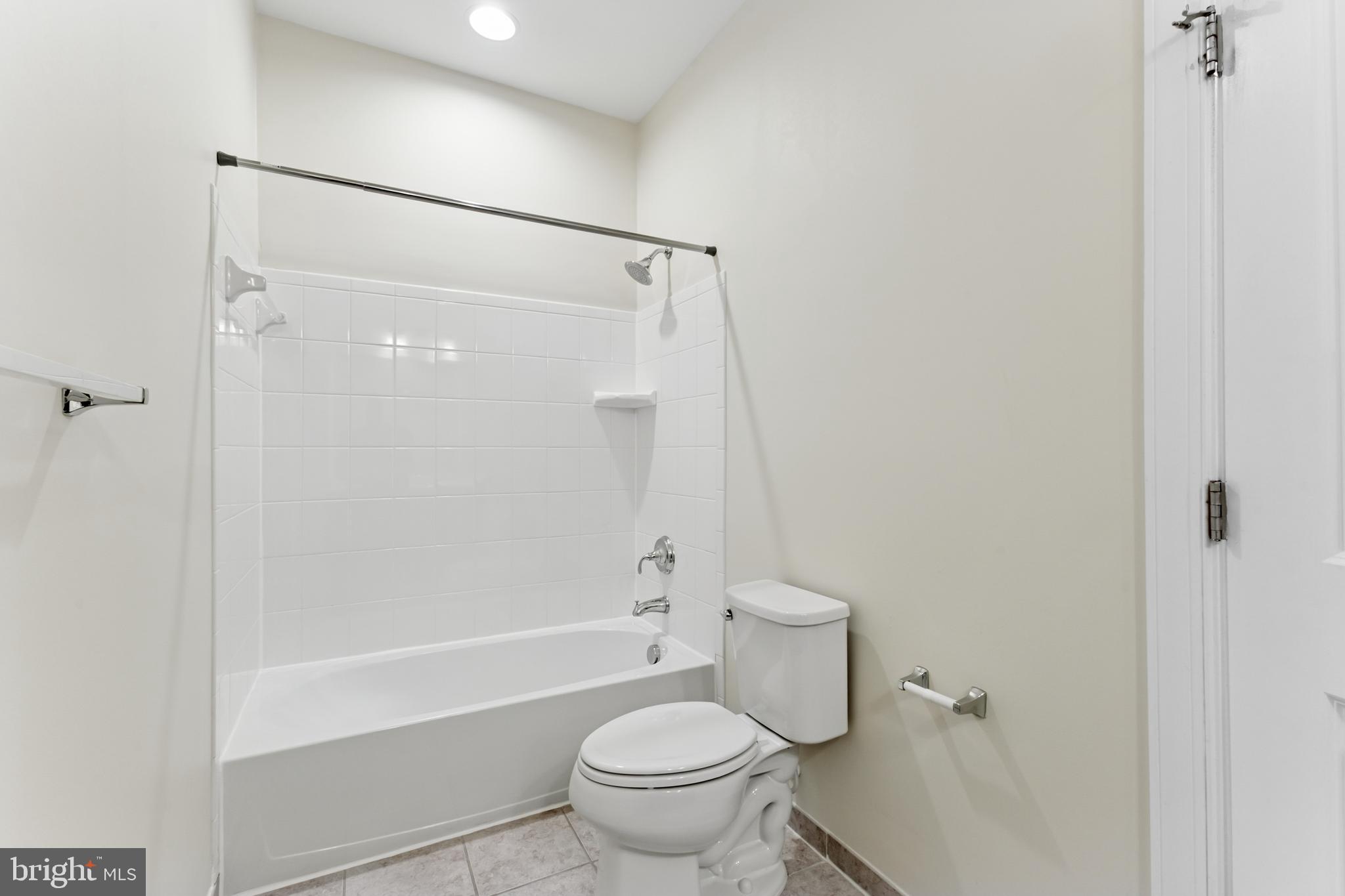 MARBURY - Residential