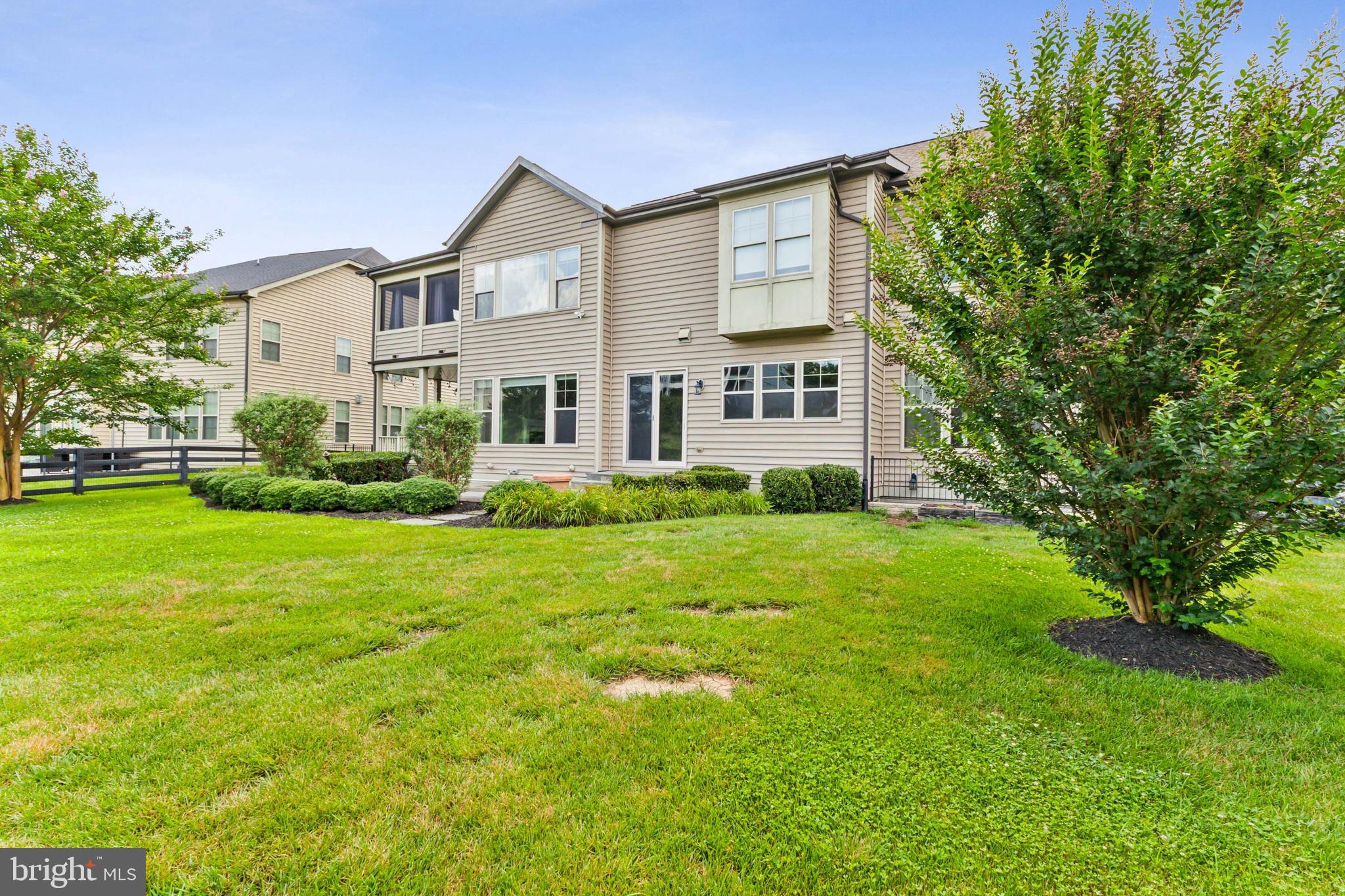 MARBURY - Residential