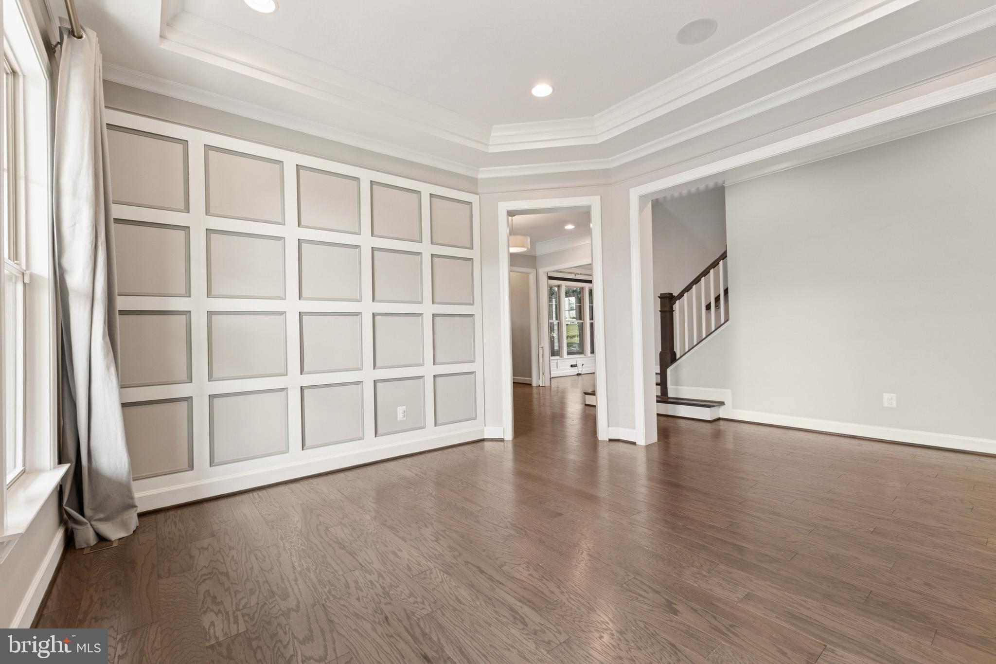 MARBURY - Residential