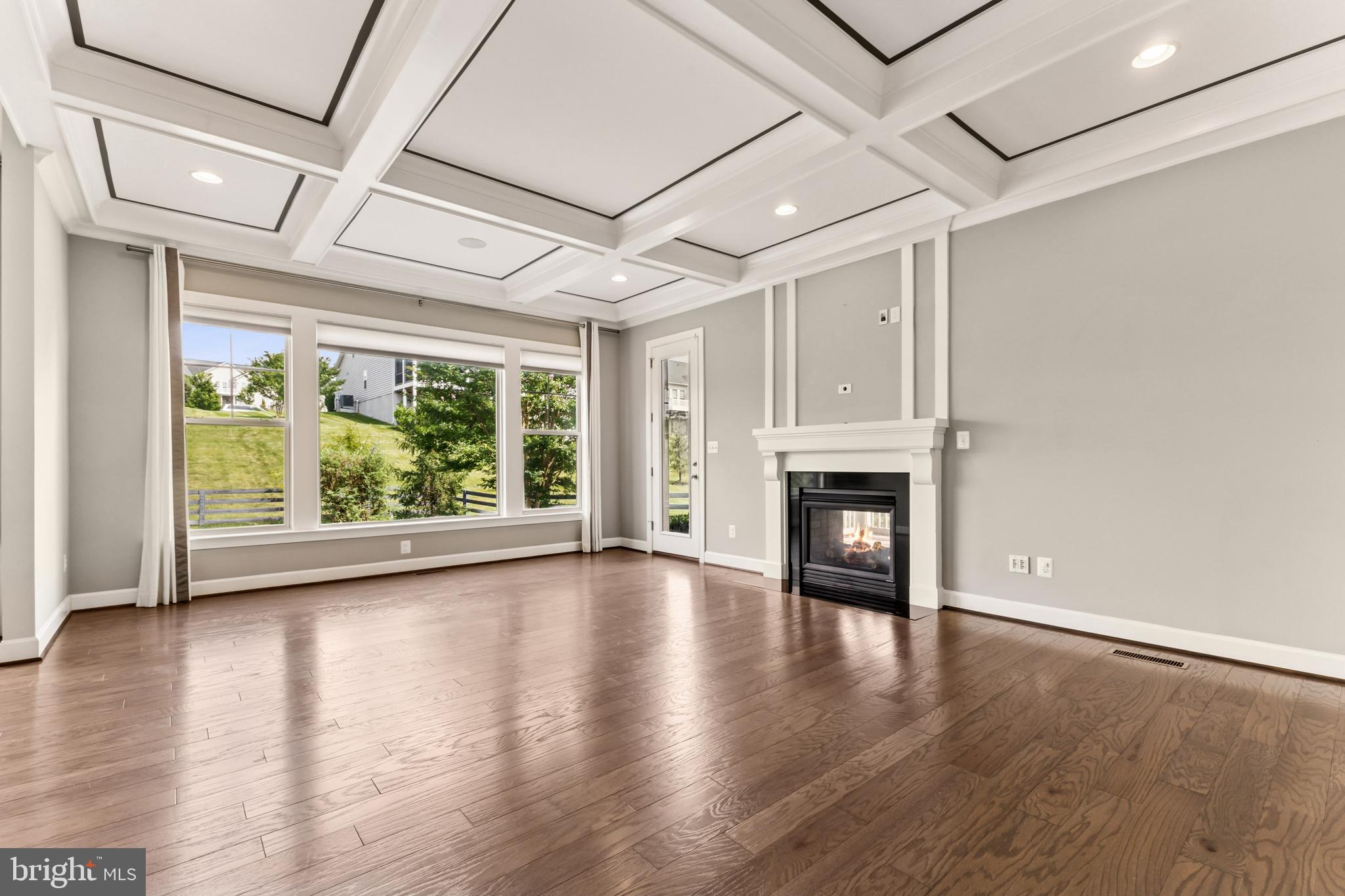 MARBURY - Residential