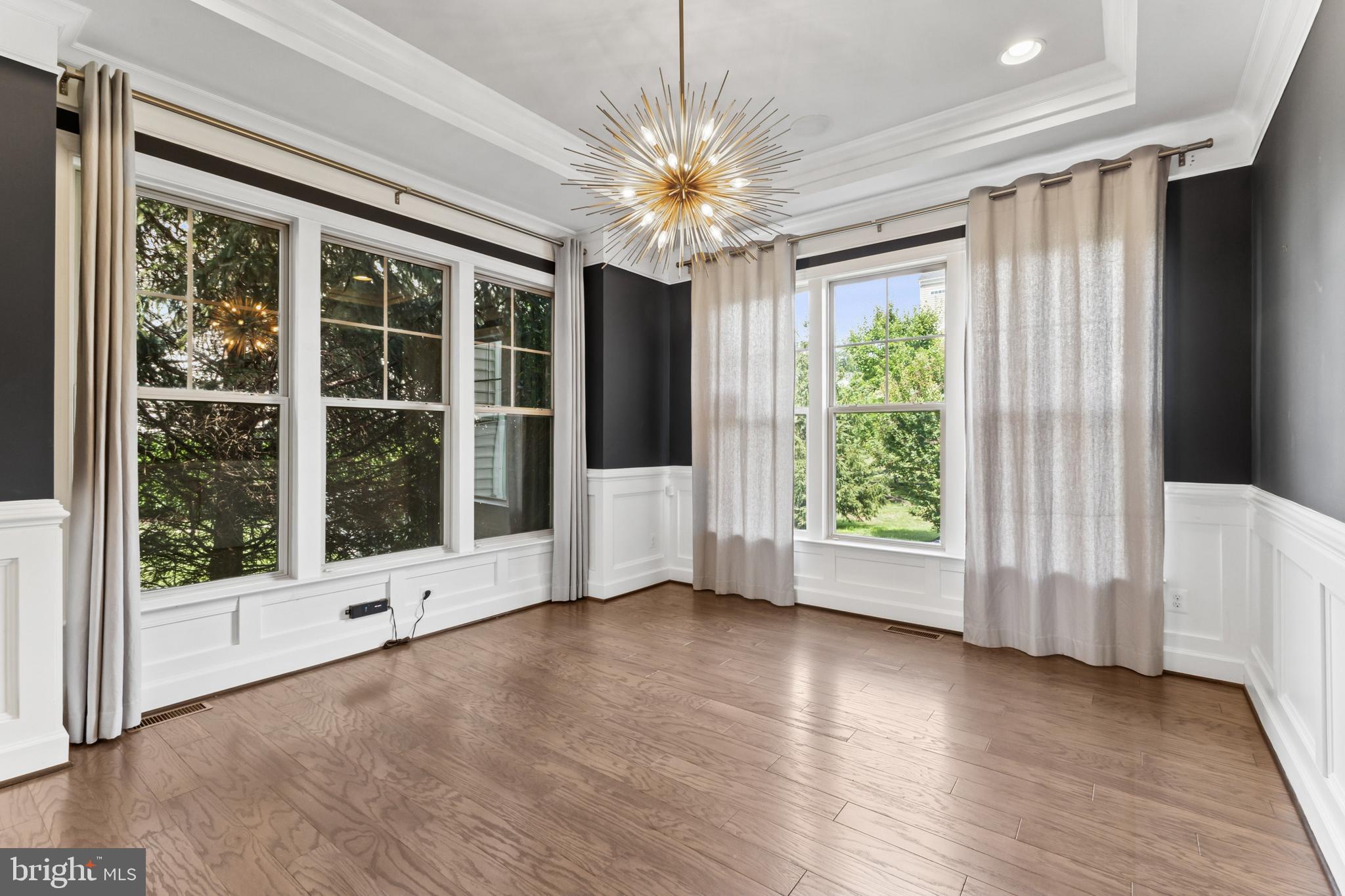 MARBURY - Residential