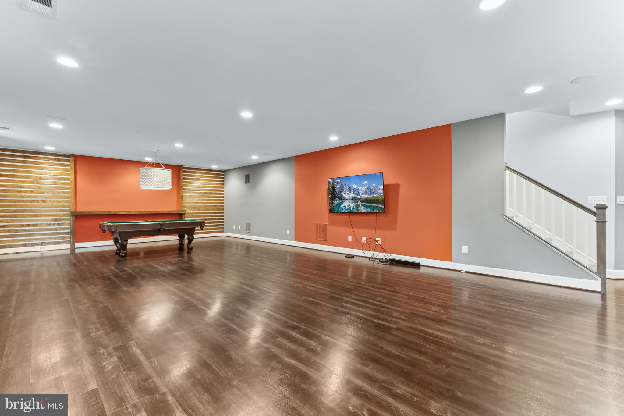 MARBURY - Residential